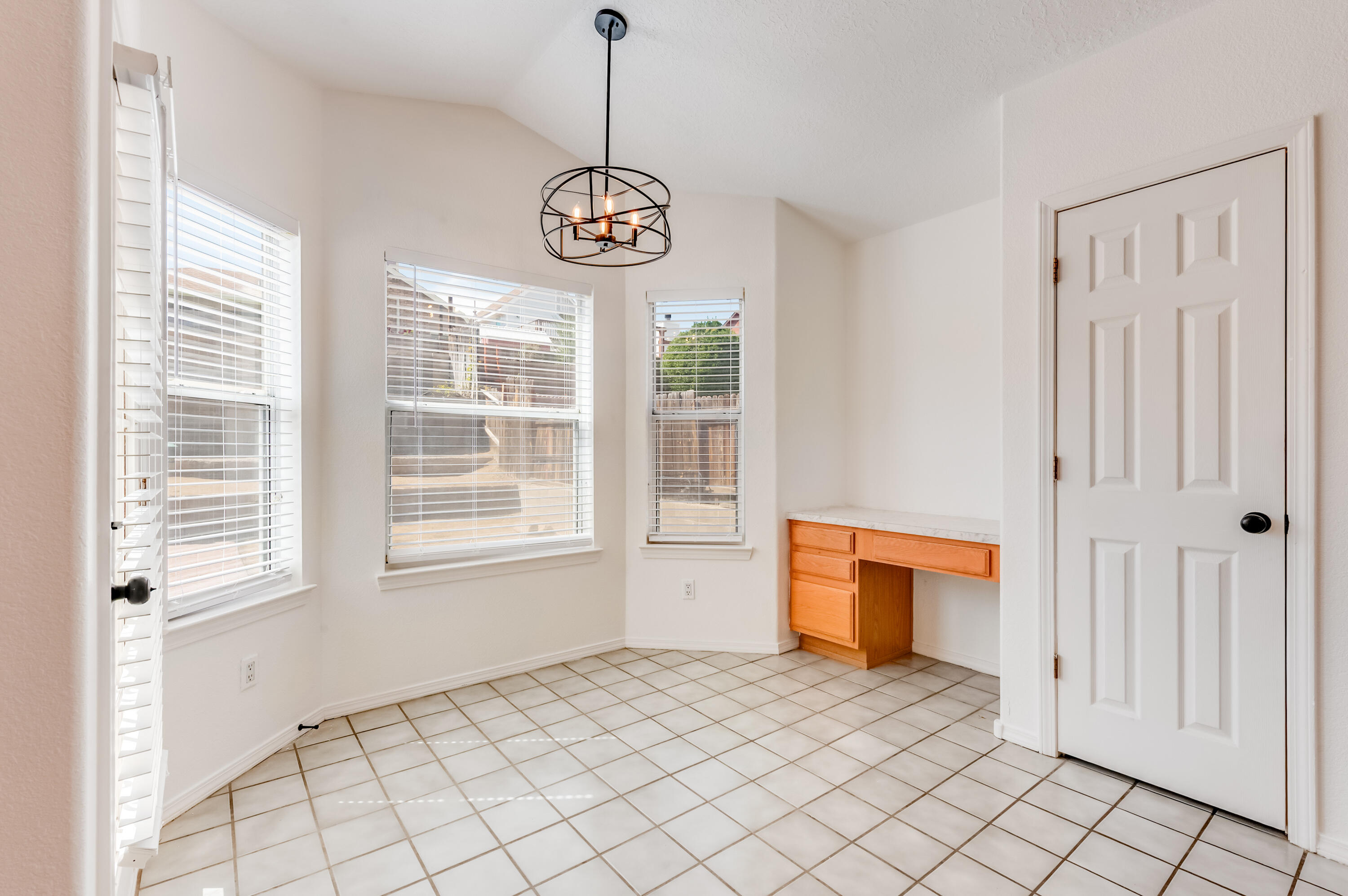 9221 Prickly Pear Street, Albuquerque, New Mexico image 10