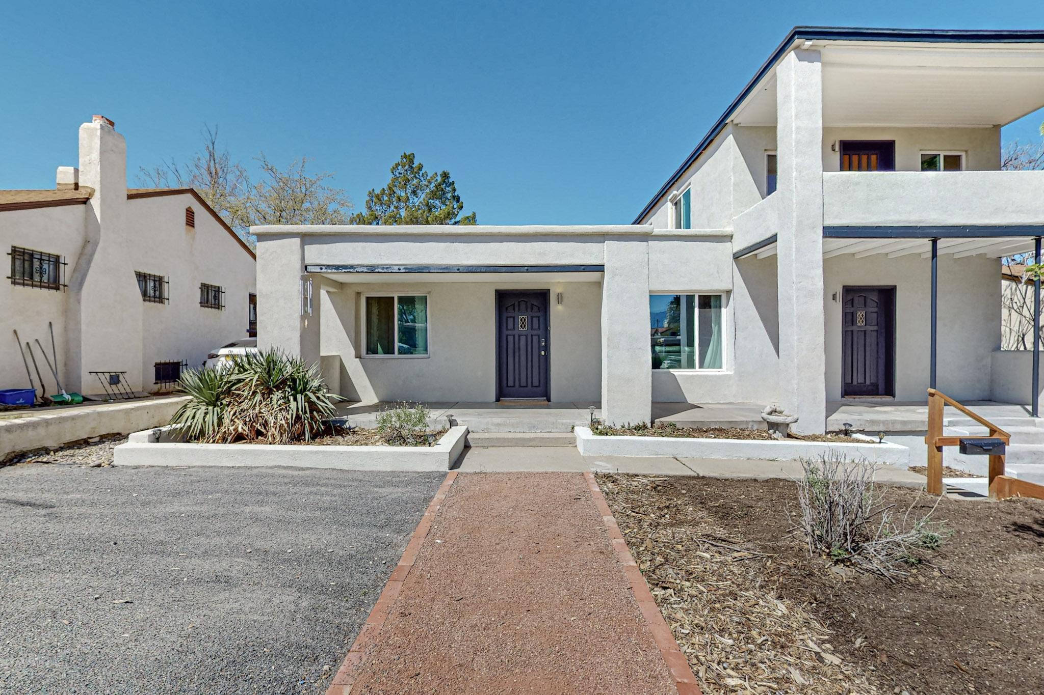 211 Amherst Drive SE