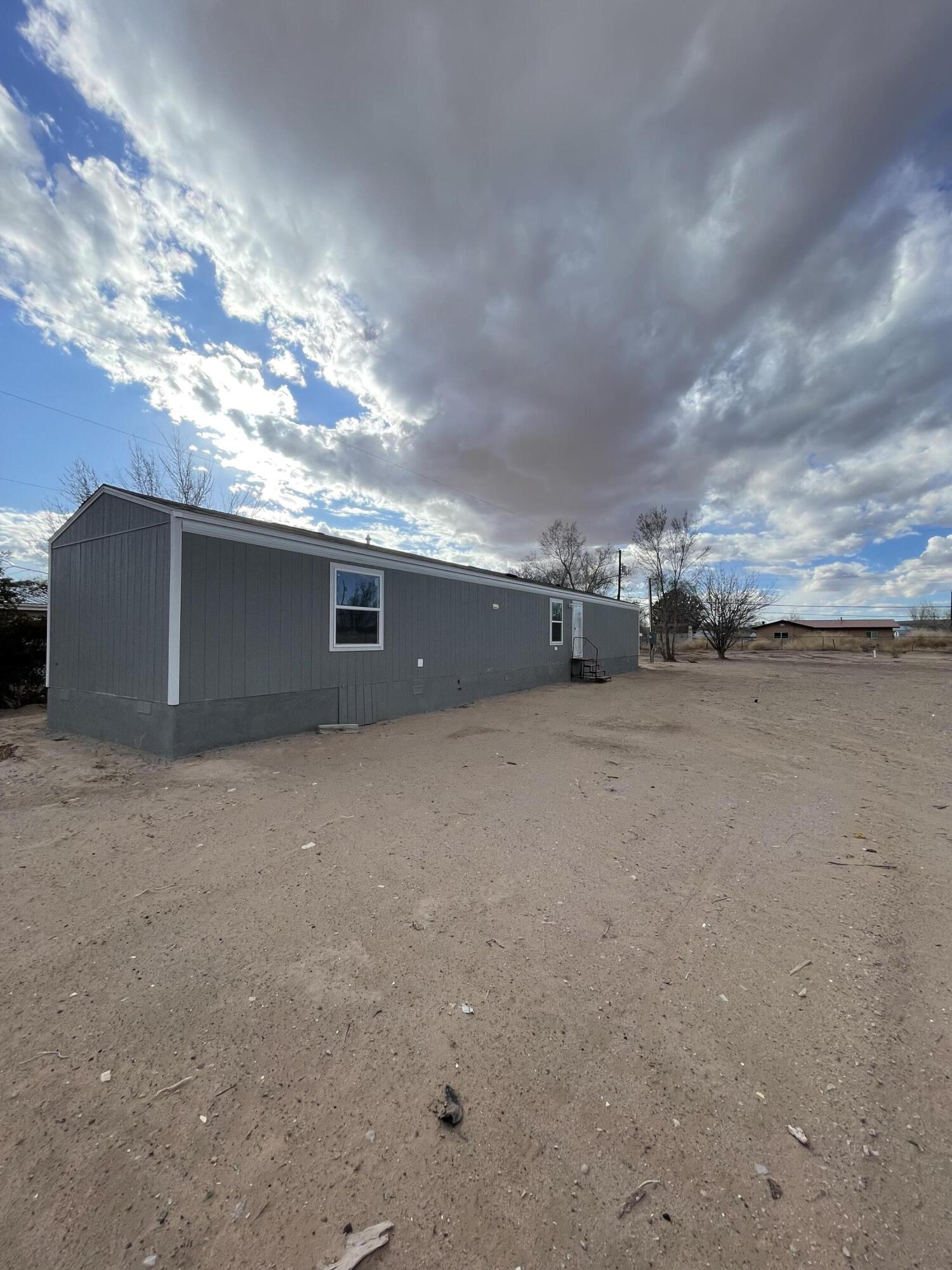 5227 Cerritos Avenue, Los Lunas, New Mexico image 1