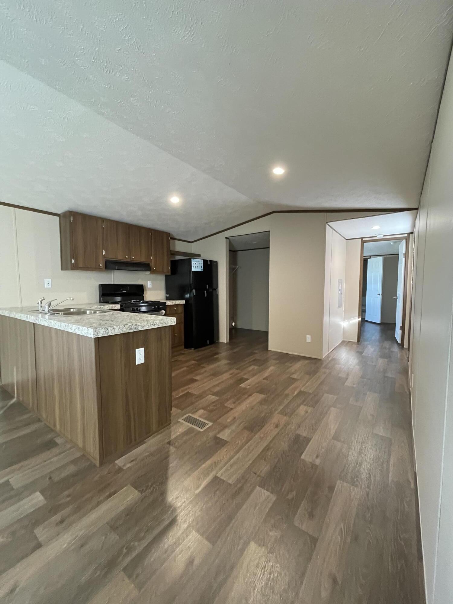 5227 Cerritos Avenue, Los Lunas, New Mexico image 3