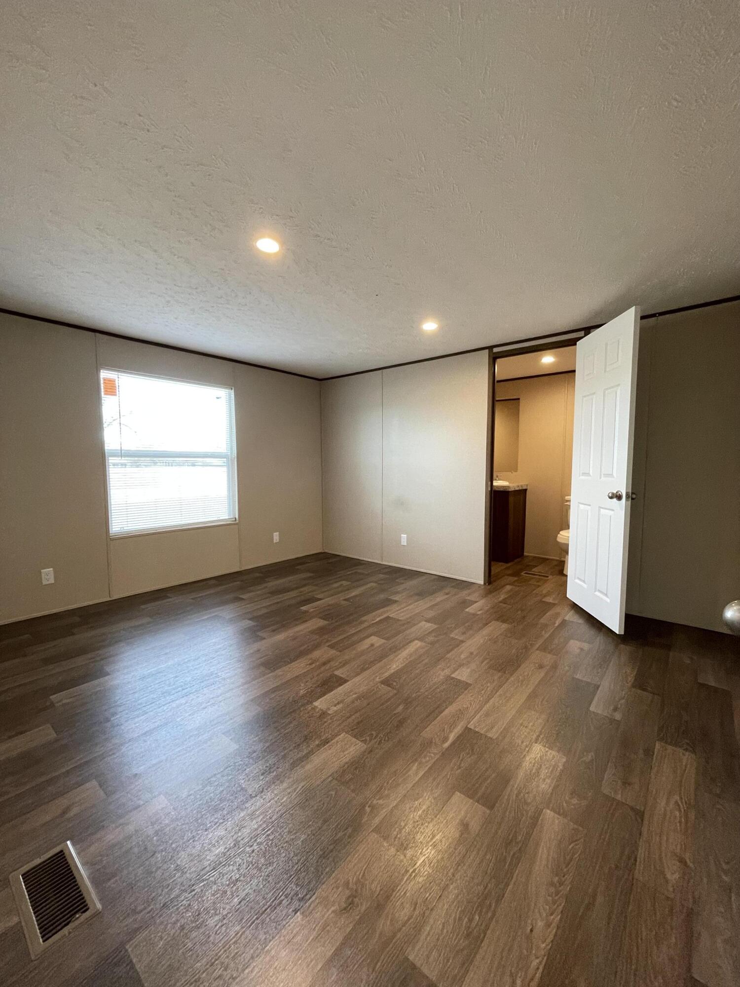 5227 Cerritos Avenue, Los Lunas, New Mexico image 6