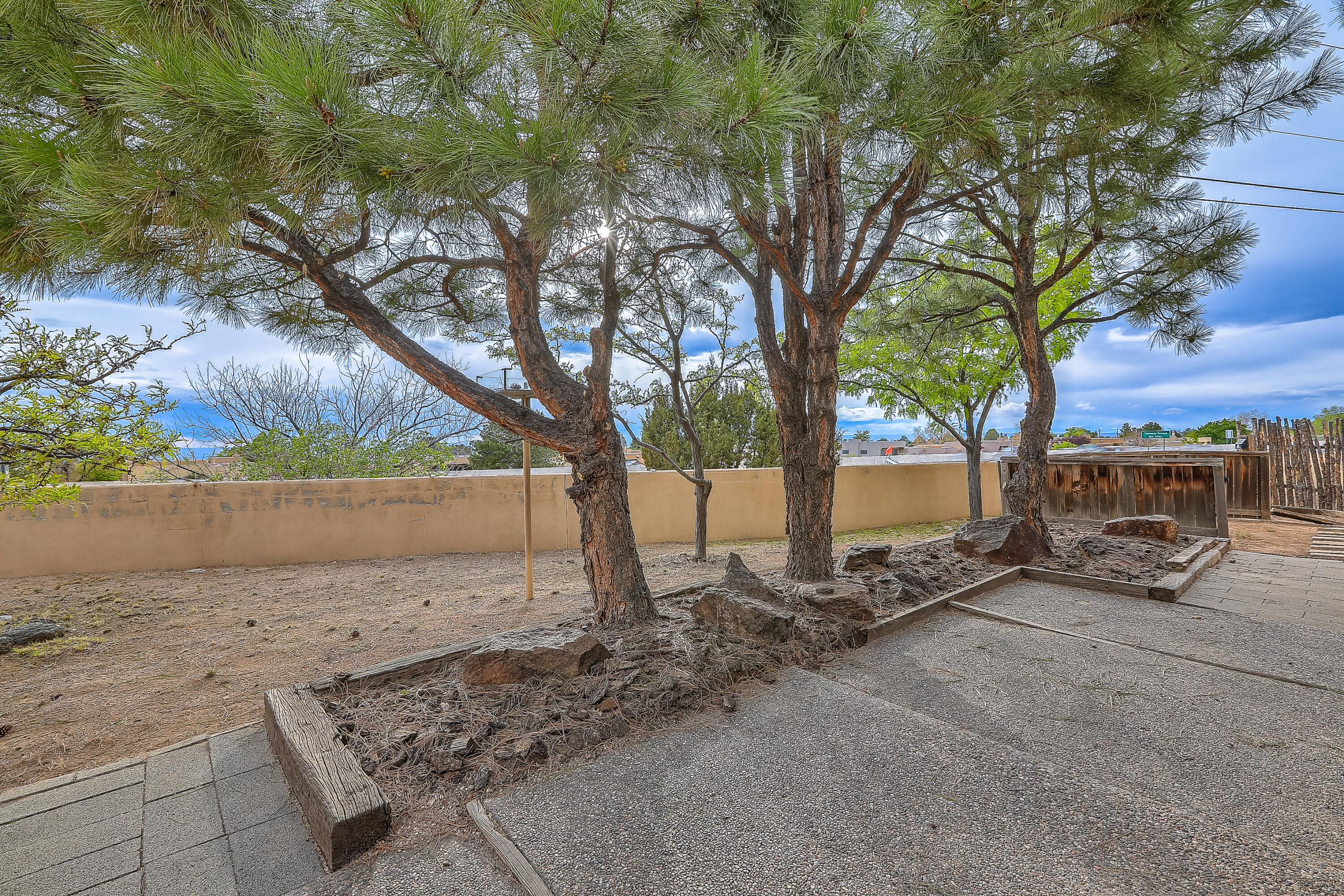 1929 Quail Run Drive, Albuquerque, New Mexico image 40
