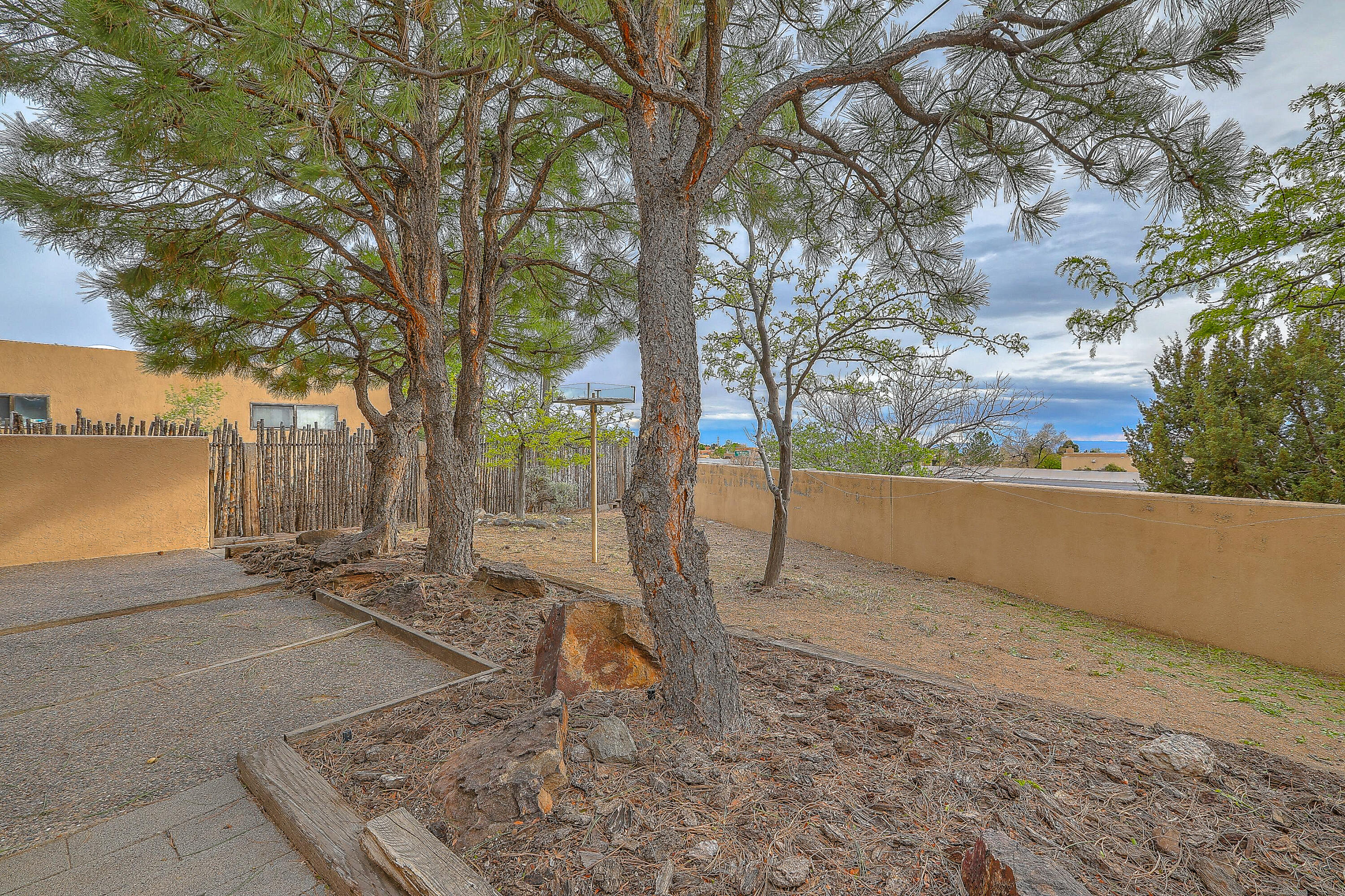 1929 Quail Run Drive, Albuquerque, New Mexico image 42