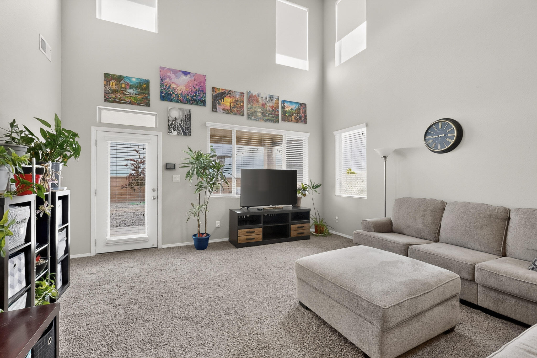 6812 Tempe Avenue NW