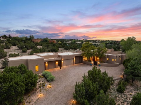 Photo of 95 Bluestem Drive, Santa Fe, NM 87506 (MLS # 1110965)