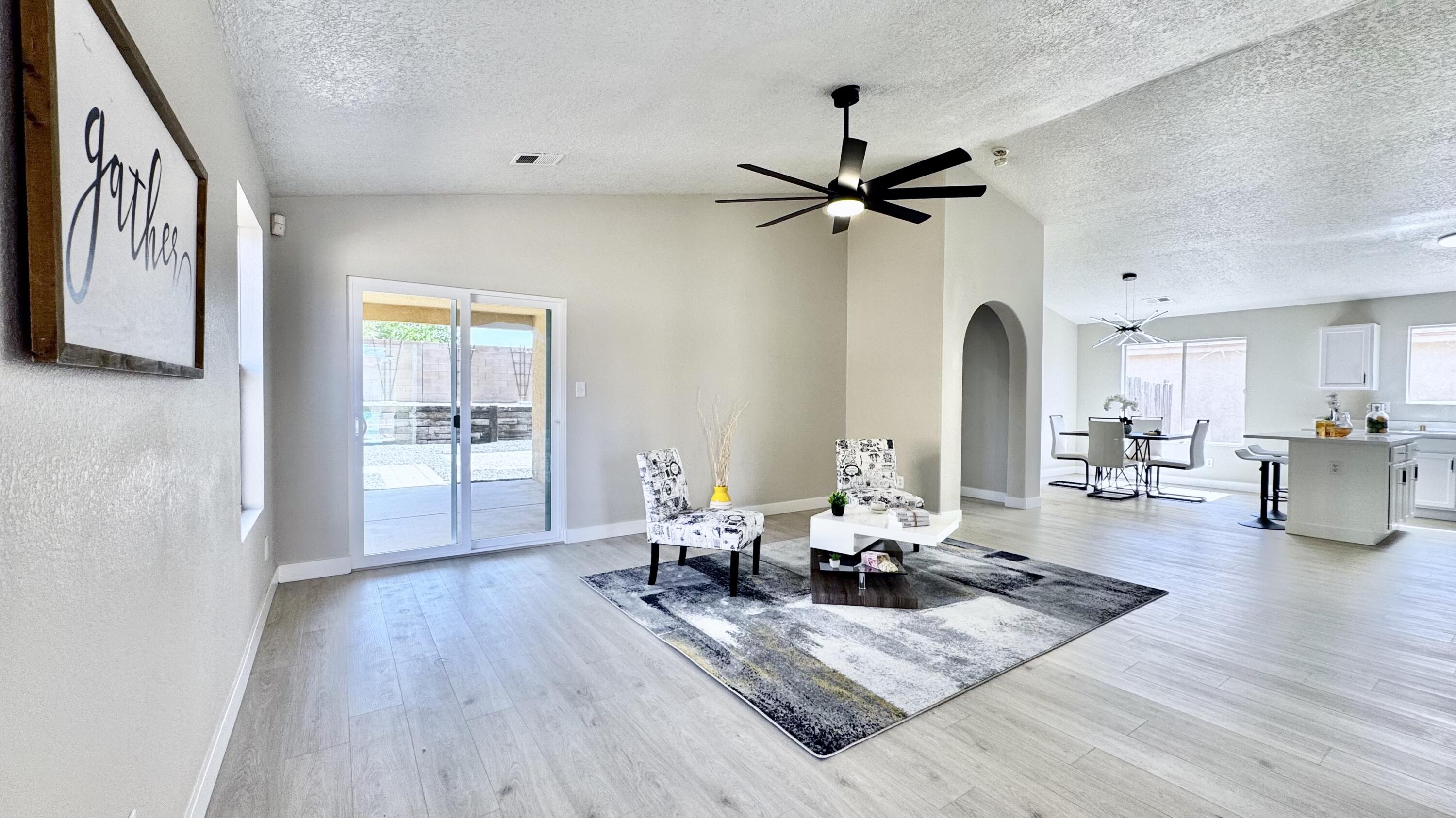 54 Avenida Jardin, Los Lunas, New Mexico image 4