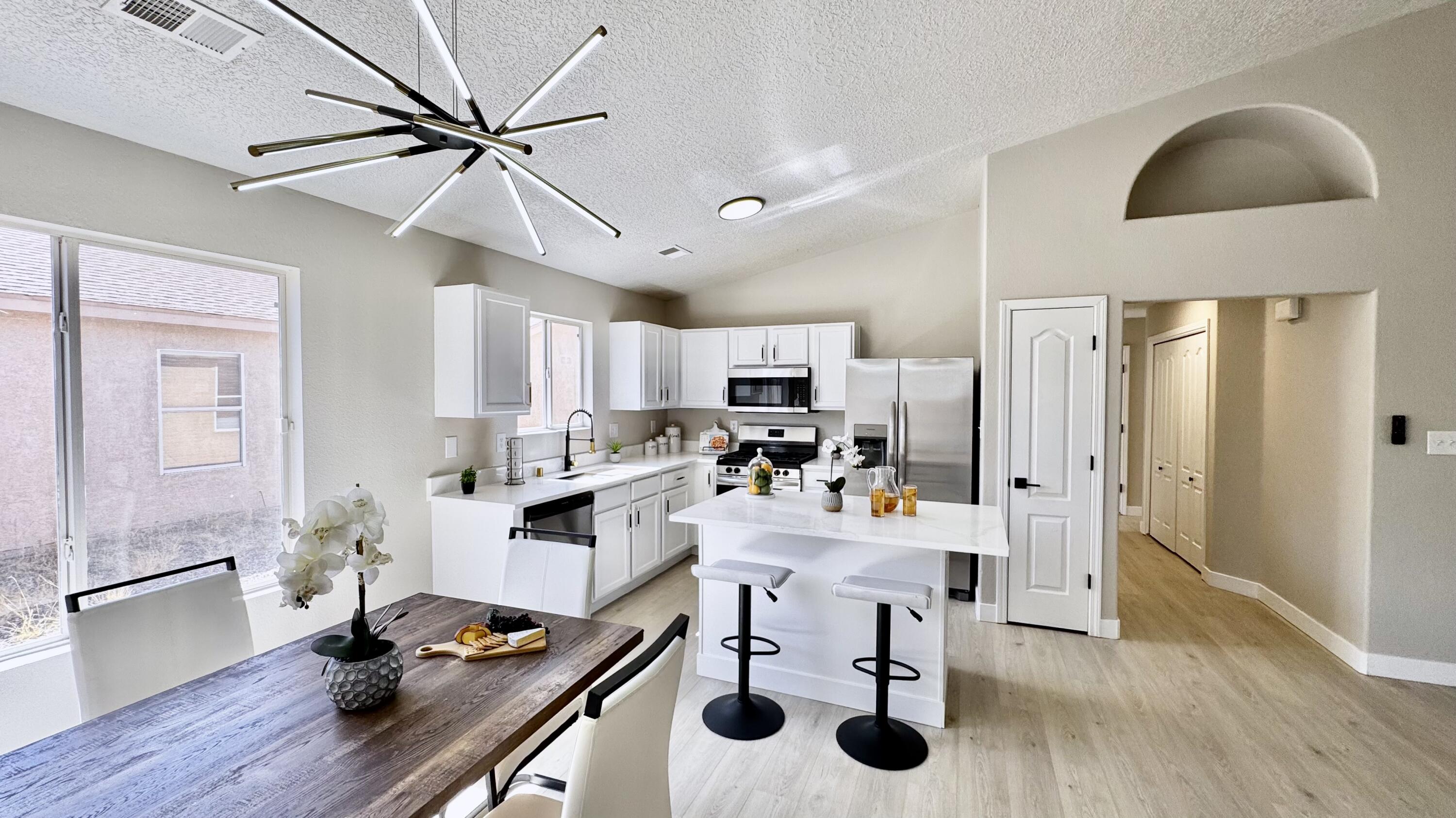 54 Avenida Jardin, Los Lunas, New Mexico image 8