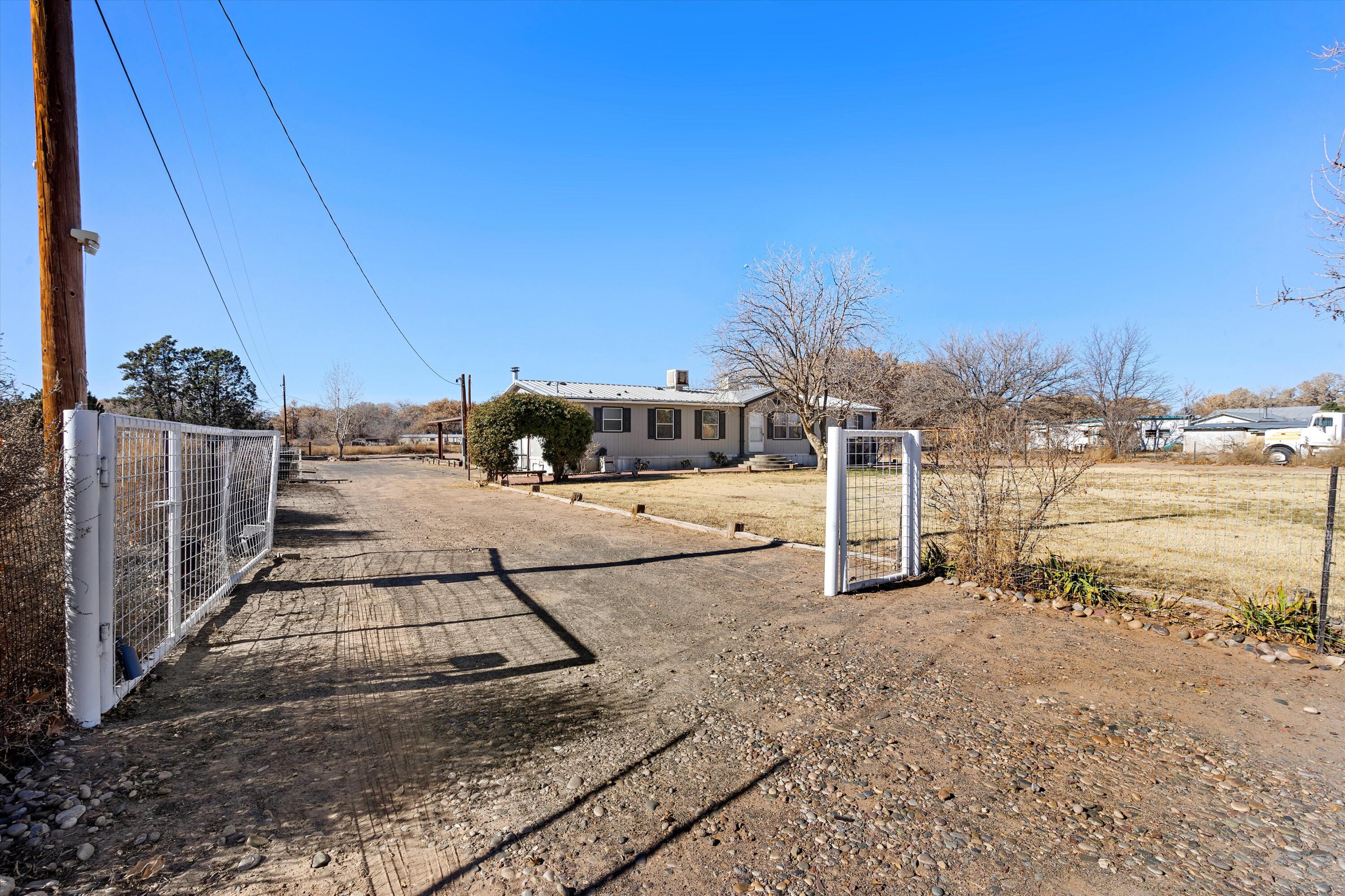 42 Jason Road, Los Lunas, New Mexico image 5