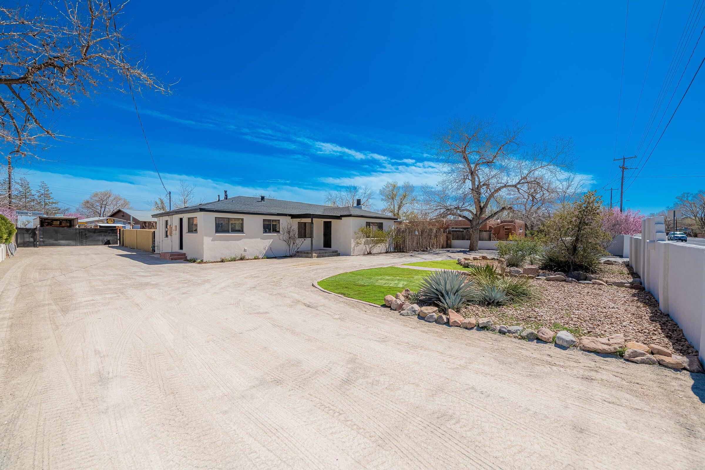 3522 Rio Grande Boulevard, Albuquerque, New Mexico image 1