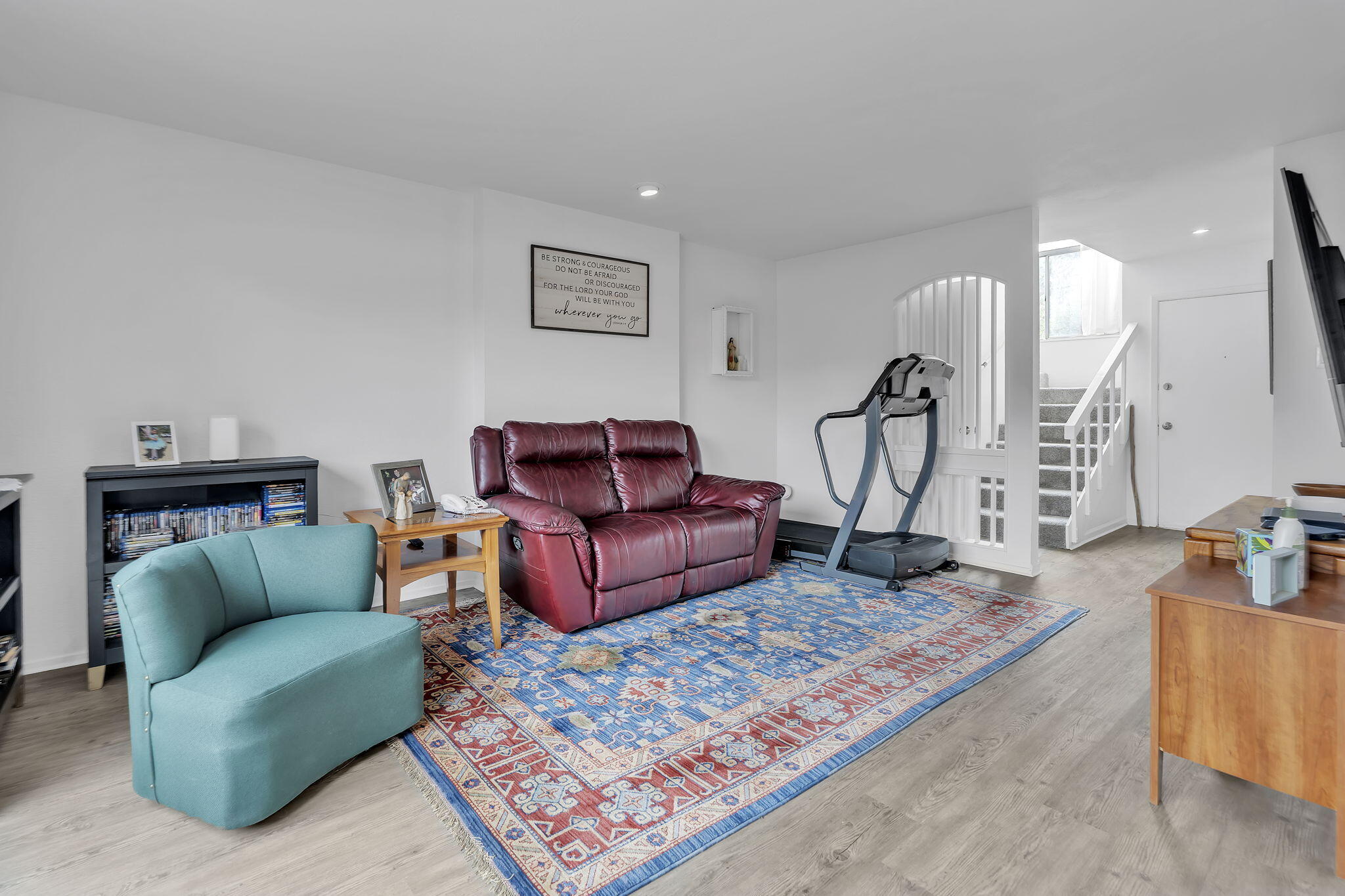 1601 Pennsylvania Street NE O1