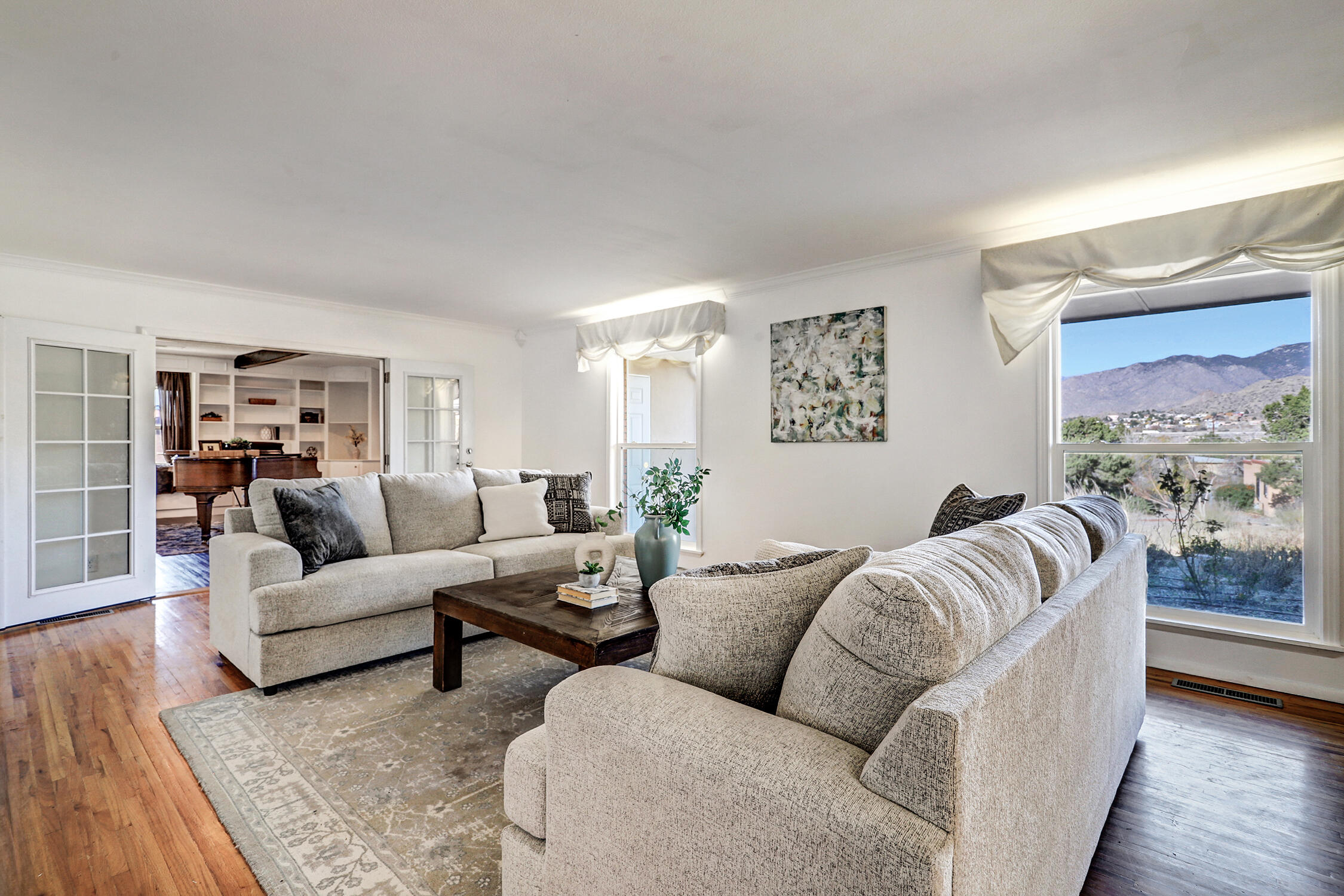 905 Warm Sands Trail SE