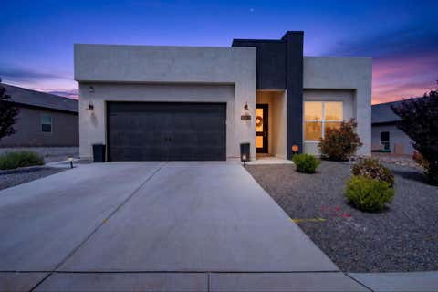 Homes For Sale - 5213 Bullseye Road<br/> Rio Rancho, NM 87144