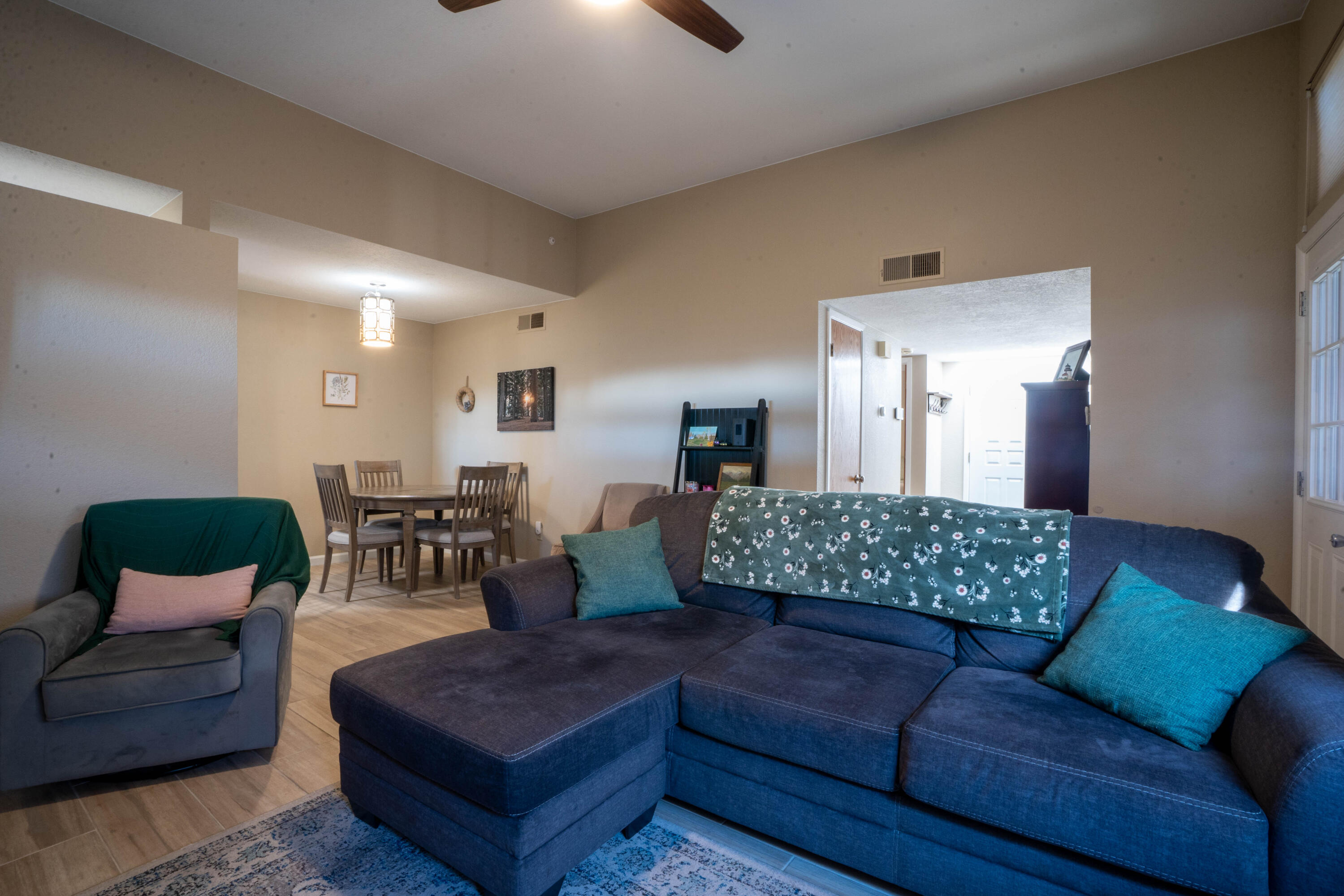 8228 Parrot Run Road, Albuquerque, New Mexico image 9