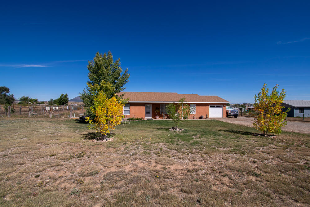 27 El Prado Drive, Edgewood, New Mexico image 1