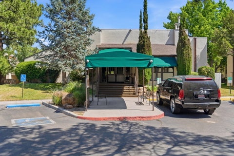 Condo For Sale - 1601 Pennsylvania Street #Z4<br/> Albuquerque, NM 87110
