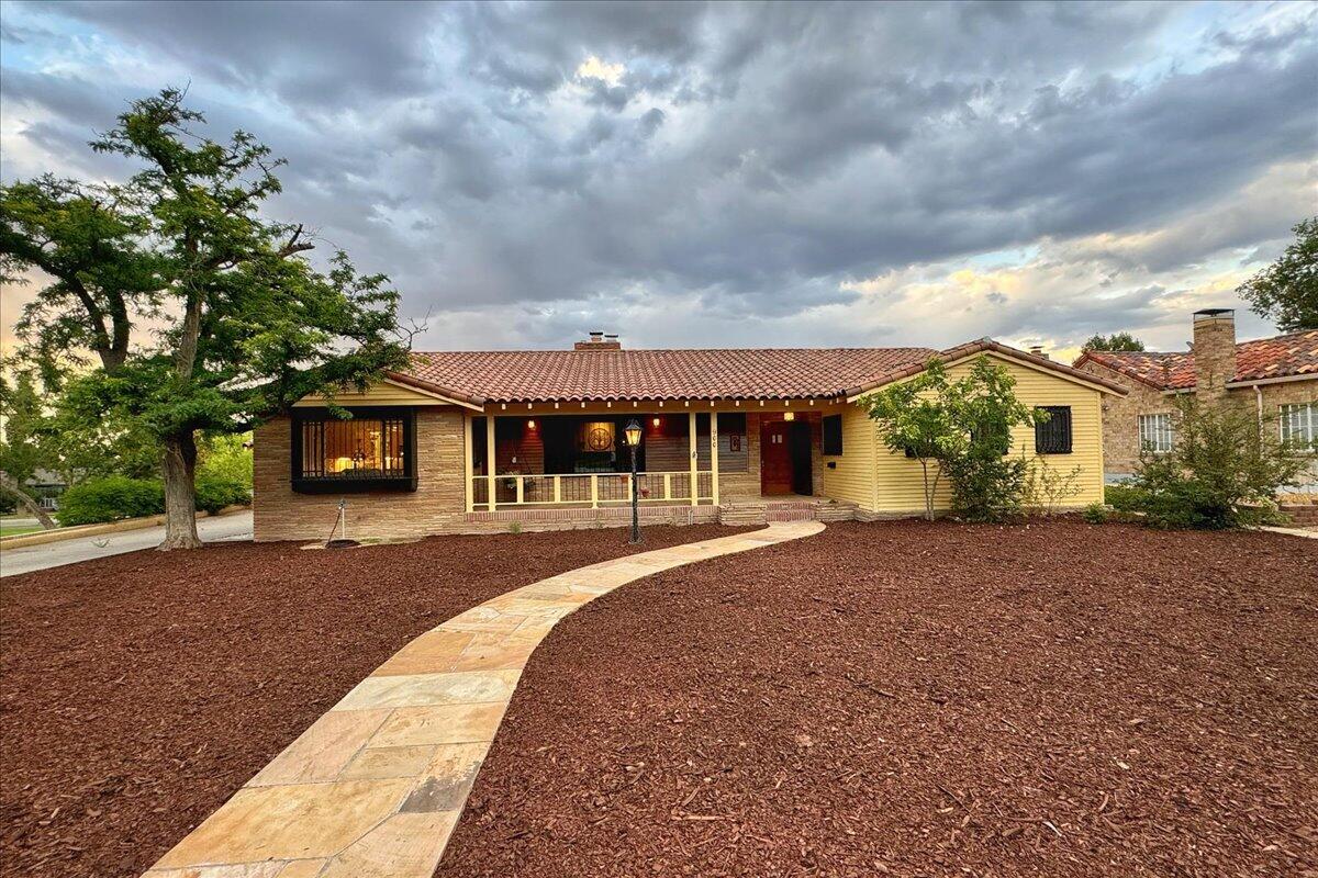 View Albuquerque, NM 87108 house