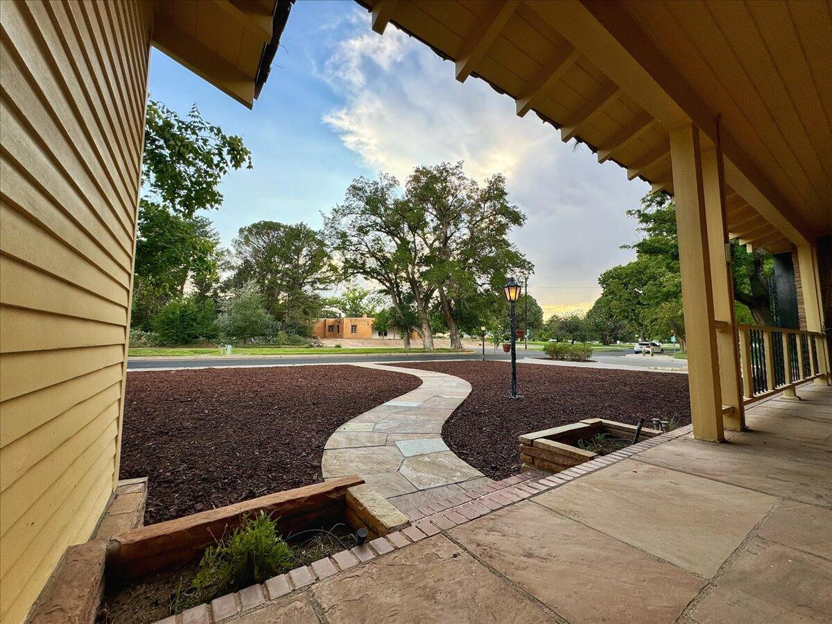 Photo 63 of 64 of 900 Ridgecrest Drive SE house