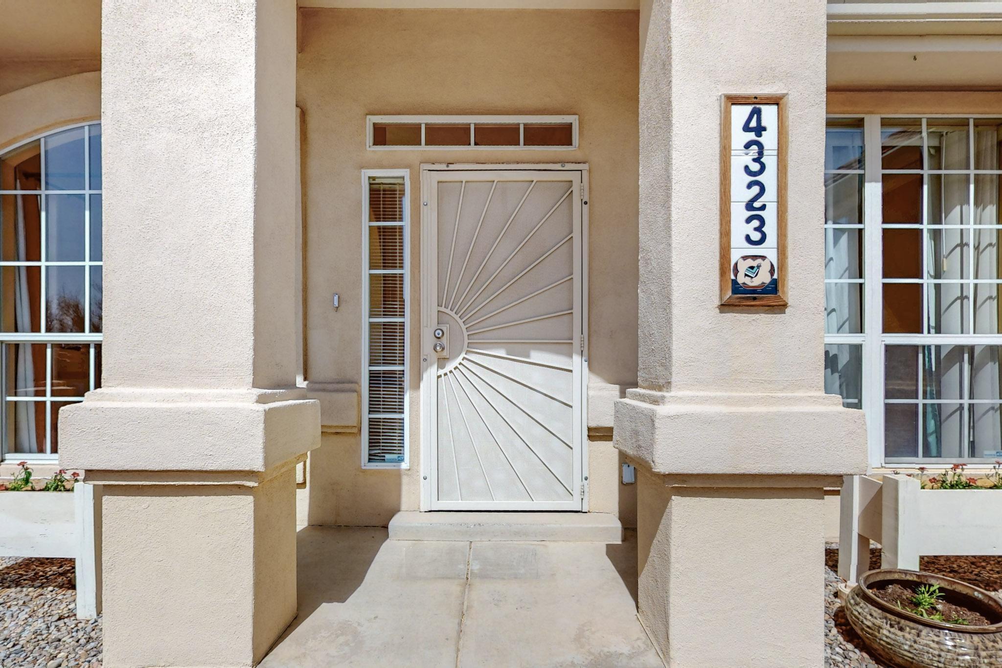 4323 Boton De Oro Road, Albuquerque, New Mexico image 2