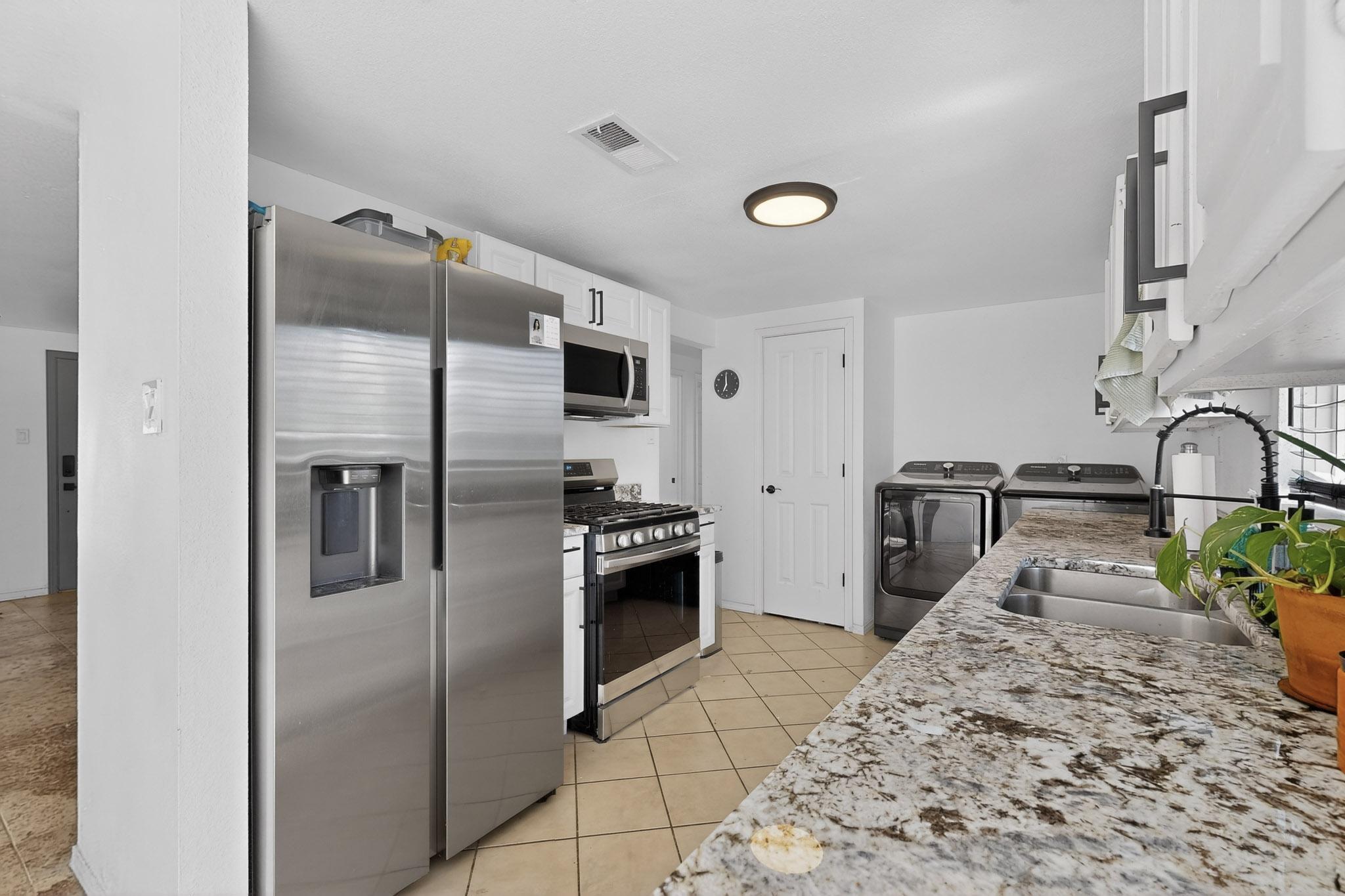 10429 Mountain Road NE