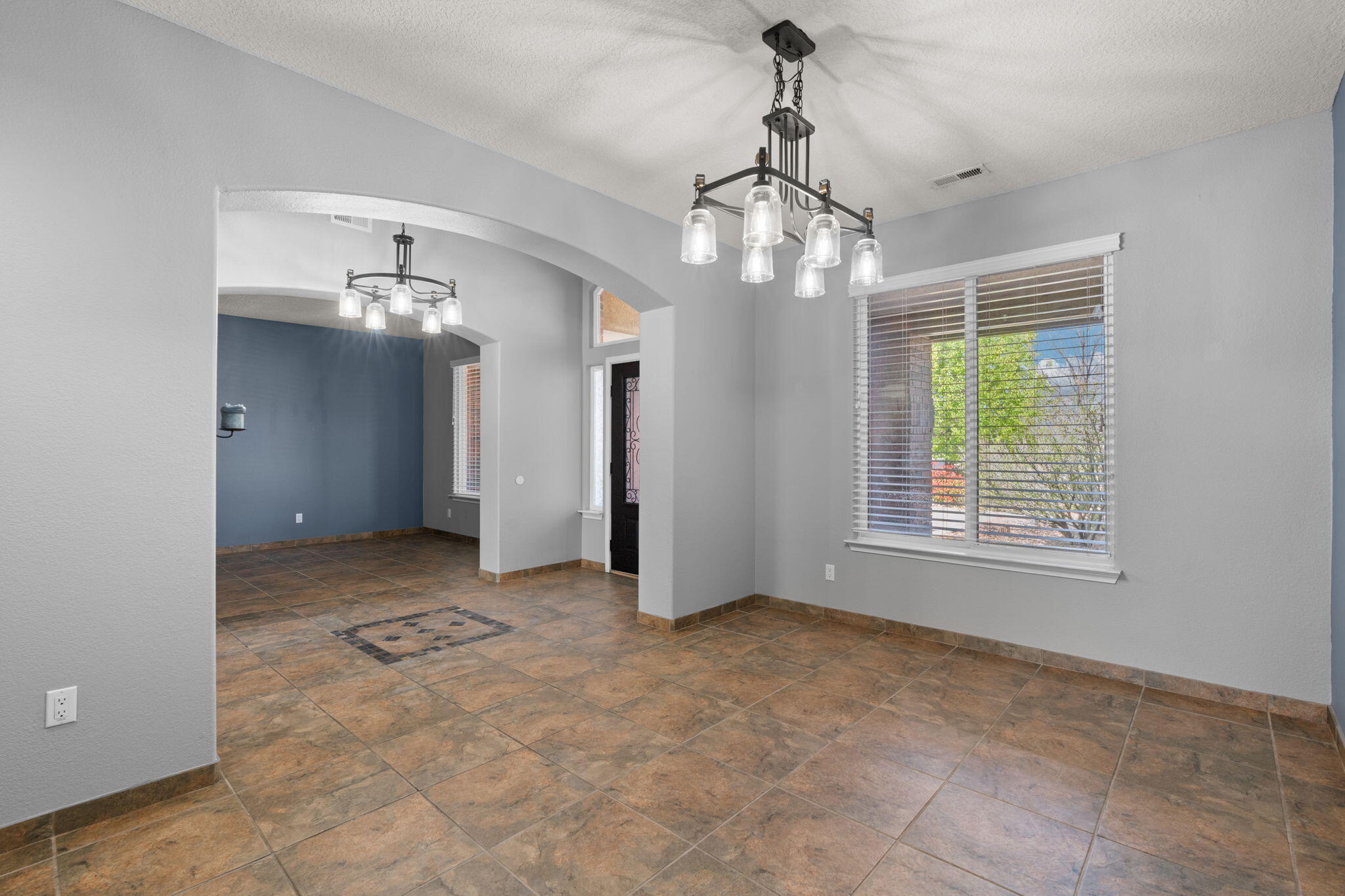 2717 Avenida Corazon, Rio Rancho, New Mexico image 15