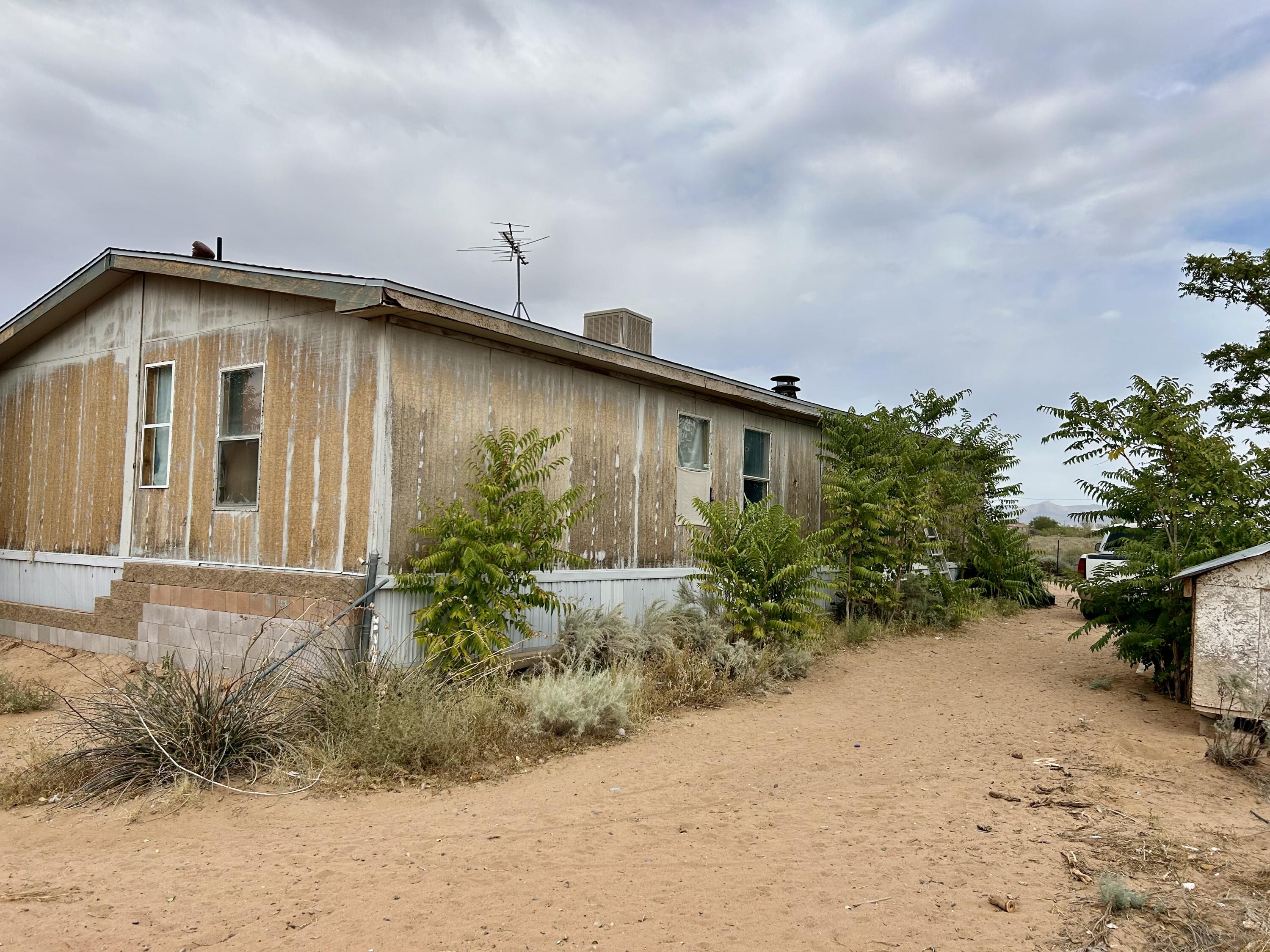 20 Dama Road, Los Lunas, New Mexico image 12