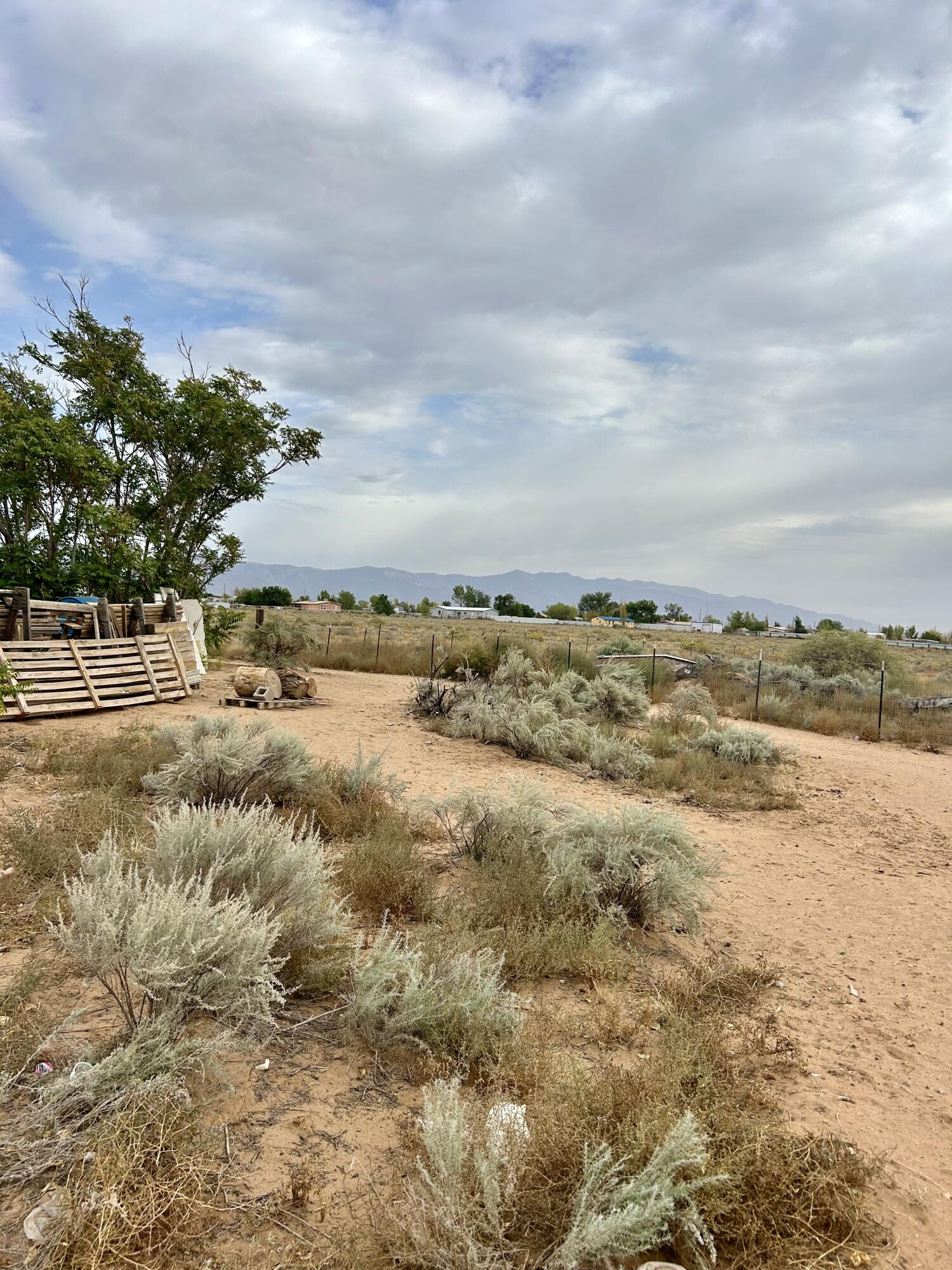 20 Dama Road, Los Lunas, New Mexico image 11