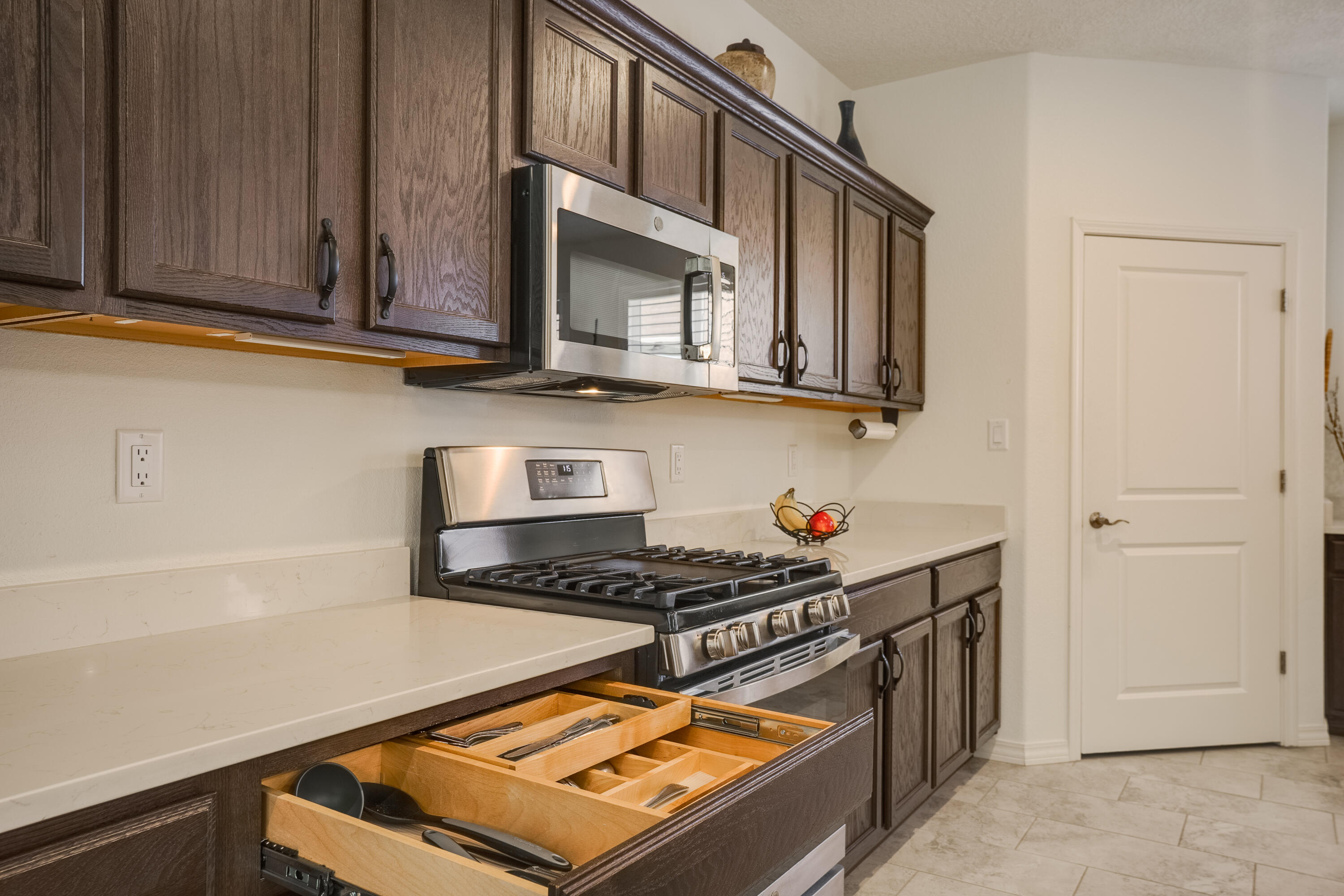 590 Rio Chama Circle, Los Lunas, New Mexico image 10