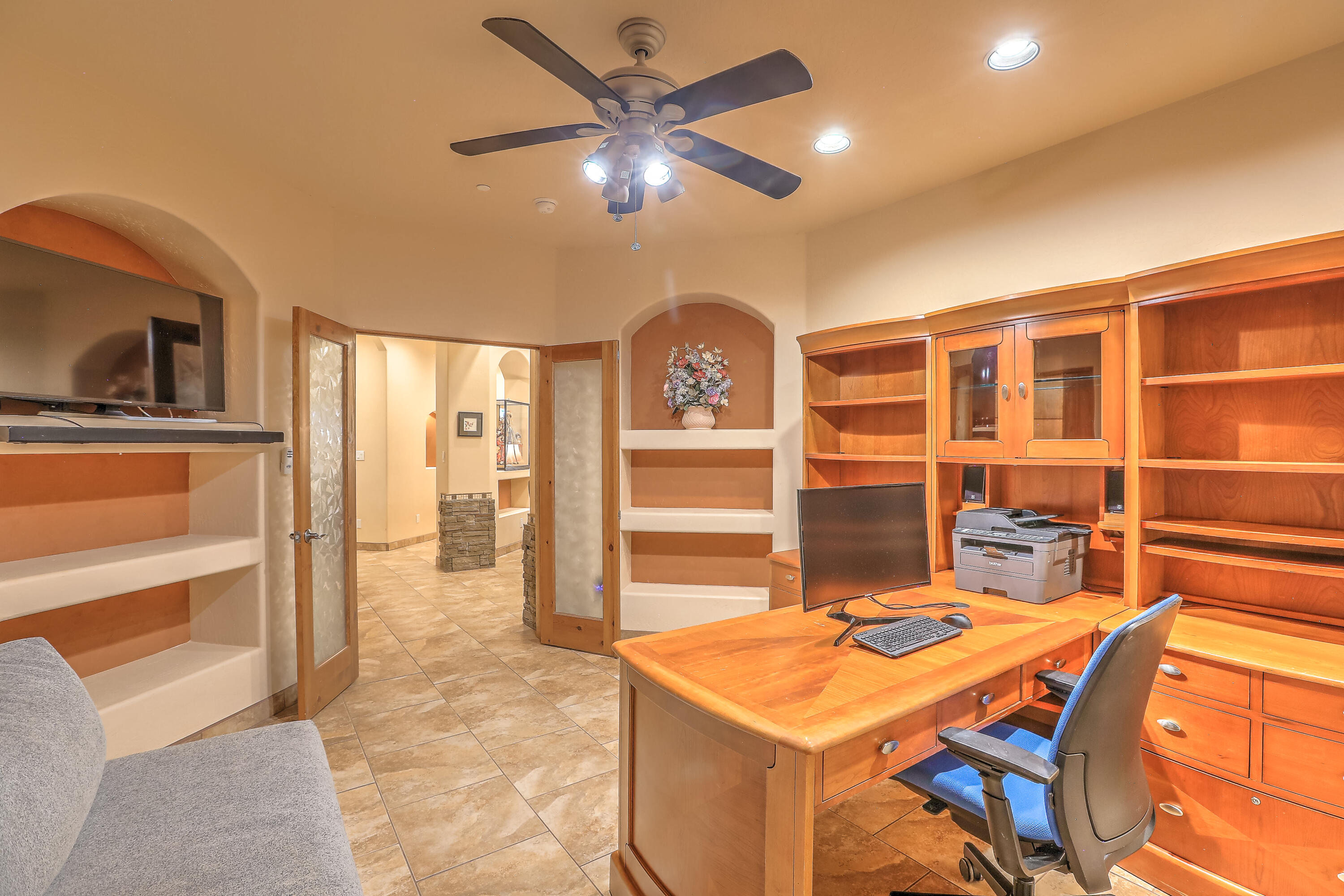 255 Diamond Tail Road, Placitas, New Mexico image 17