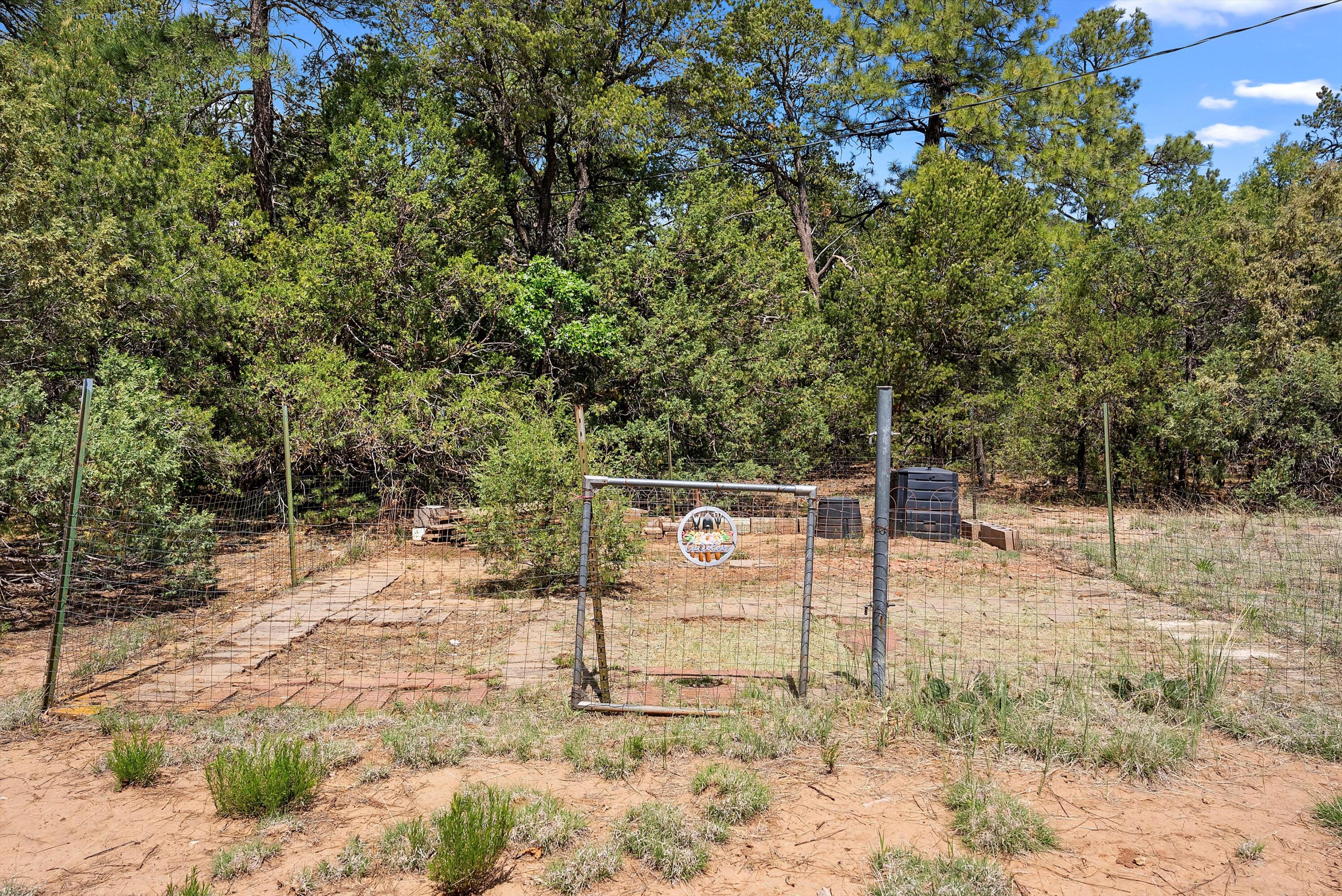 20 Hummingbird Lane, Tijeras, New Mexico image 46