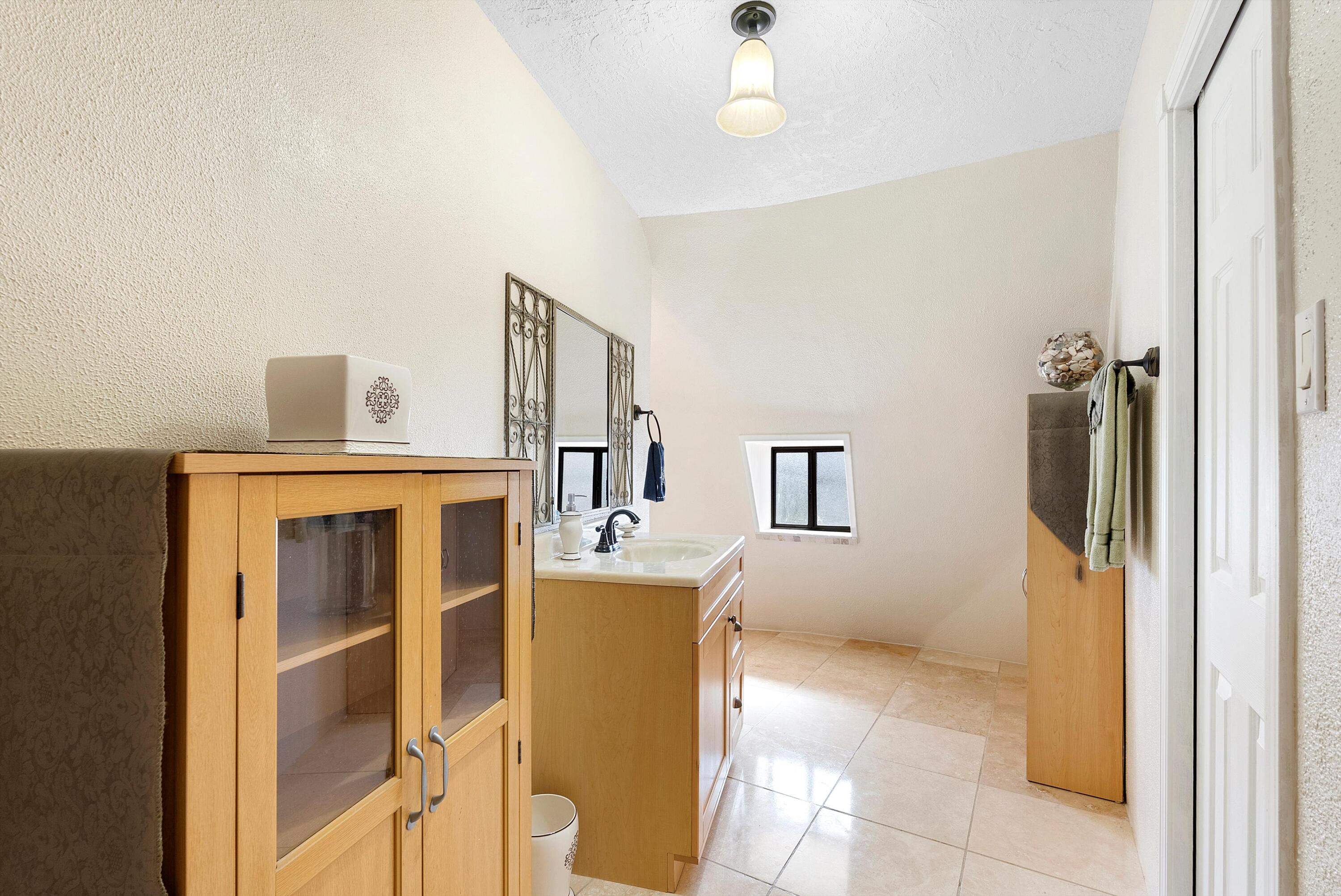 20 Hummingbird Lane, Tijeras, New Mexico image 36