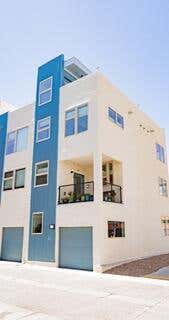 Townhouse For Sale - 301 Platinum Street<br/> Albuquerque, NM 87102