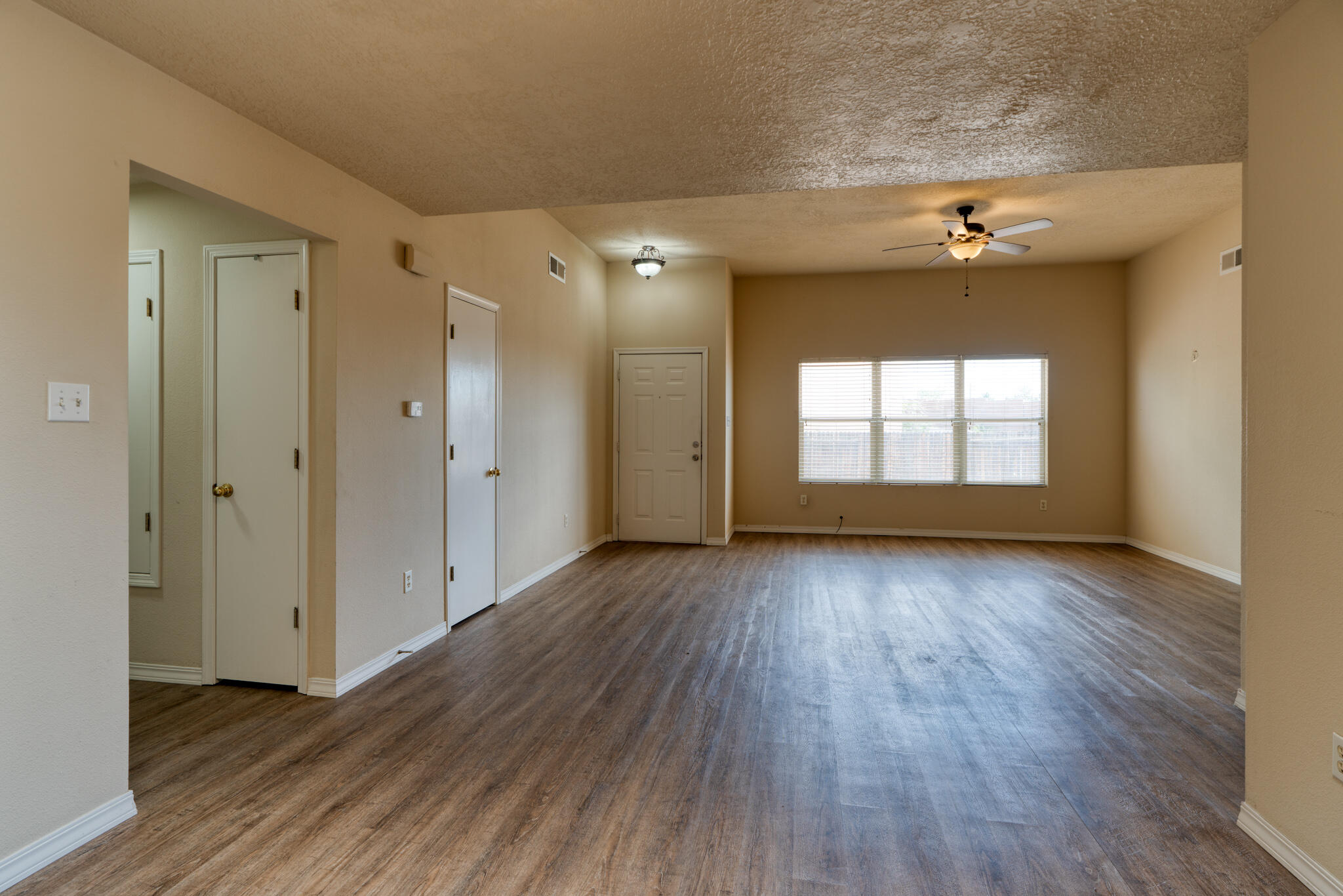 5902 Camino De La Luna, Albuquerque, New Mexico image 7