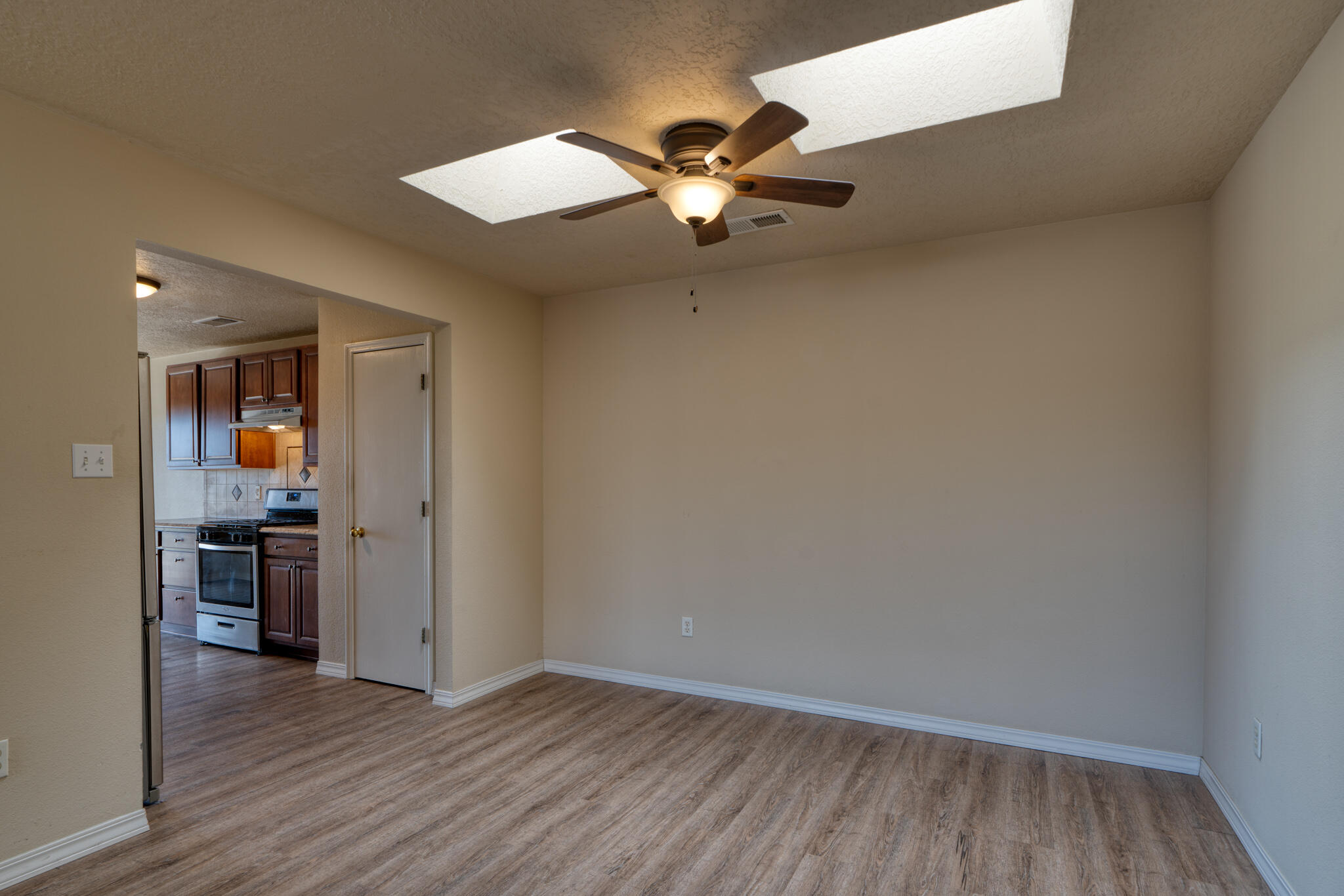 5902 Camino De La Luna, Albuquerque, New Mexico image 10