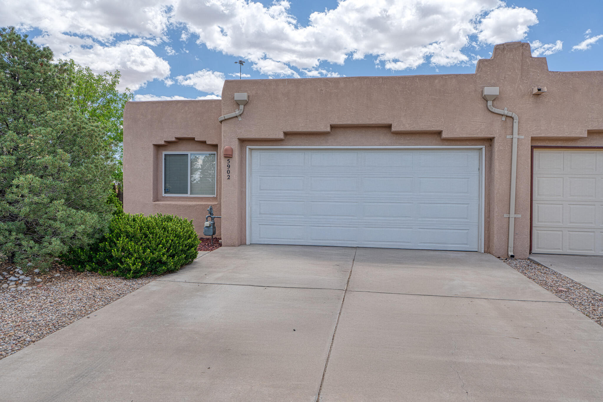 5902 Camino De La Luna, Albuquerque, New Mexico image 1