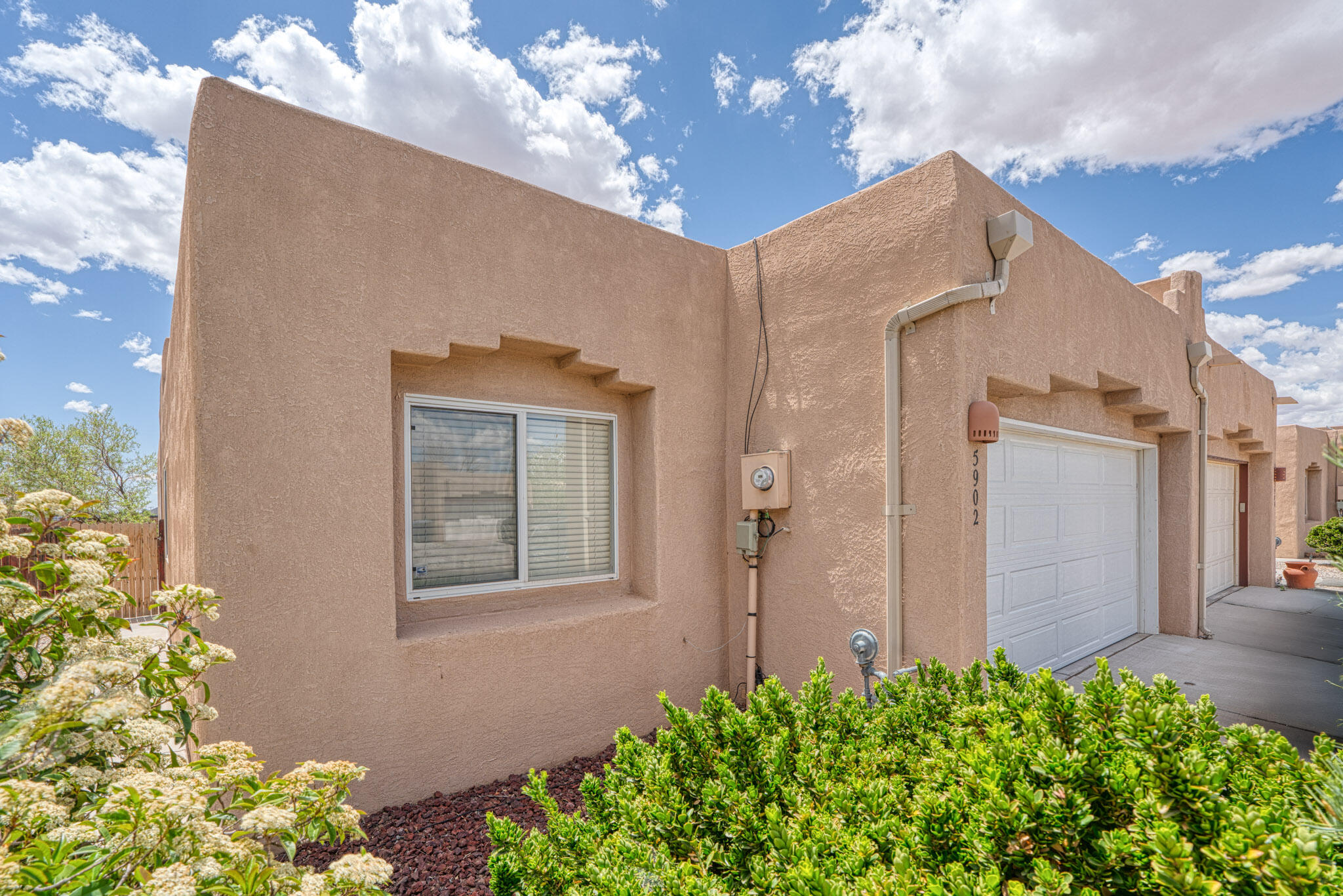 5902 Camino De La Luna, Albuquerque, New Mexico image 2
