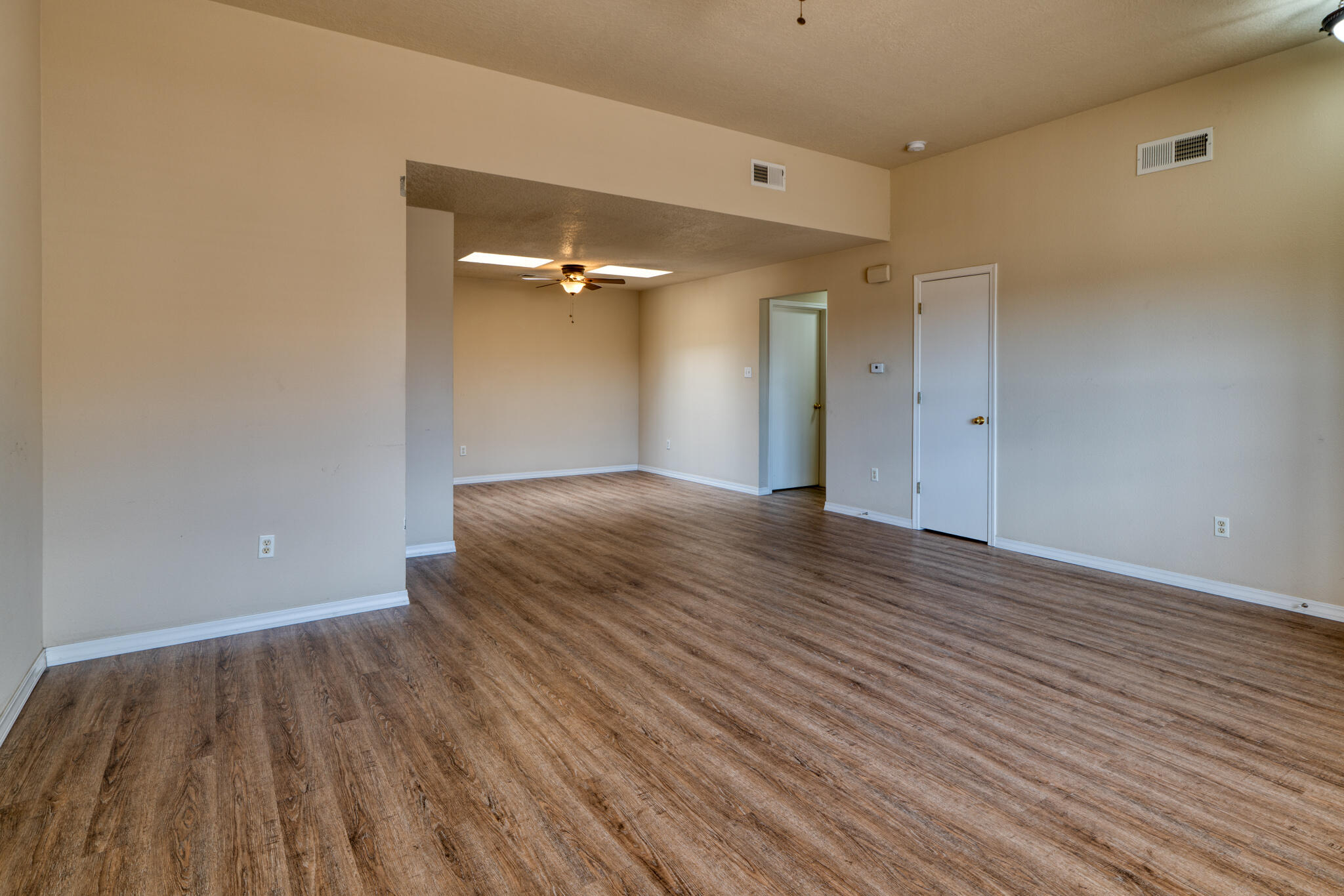 5902 Camino De La Luna, Albuquerque, New Mexico image 6