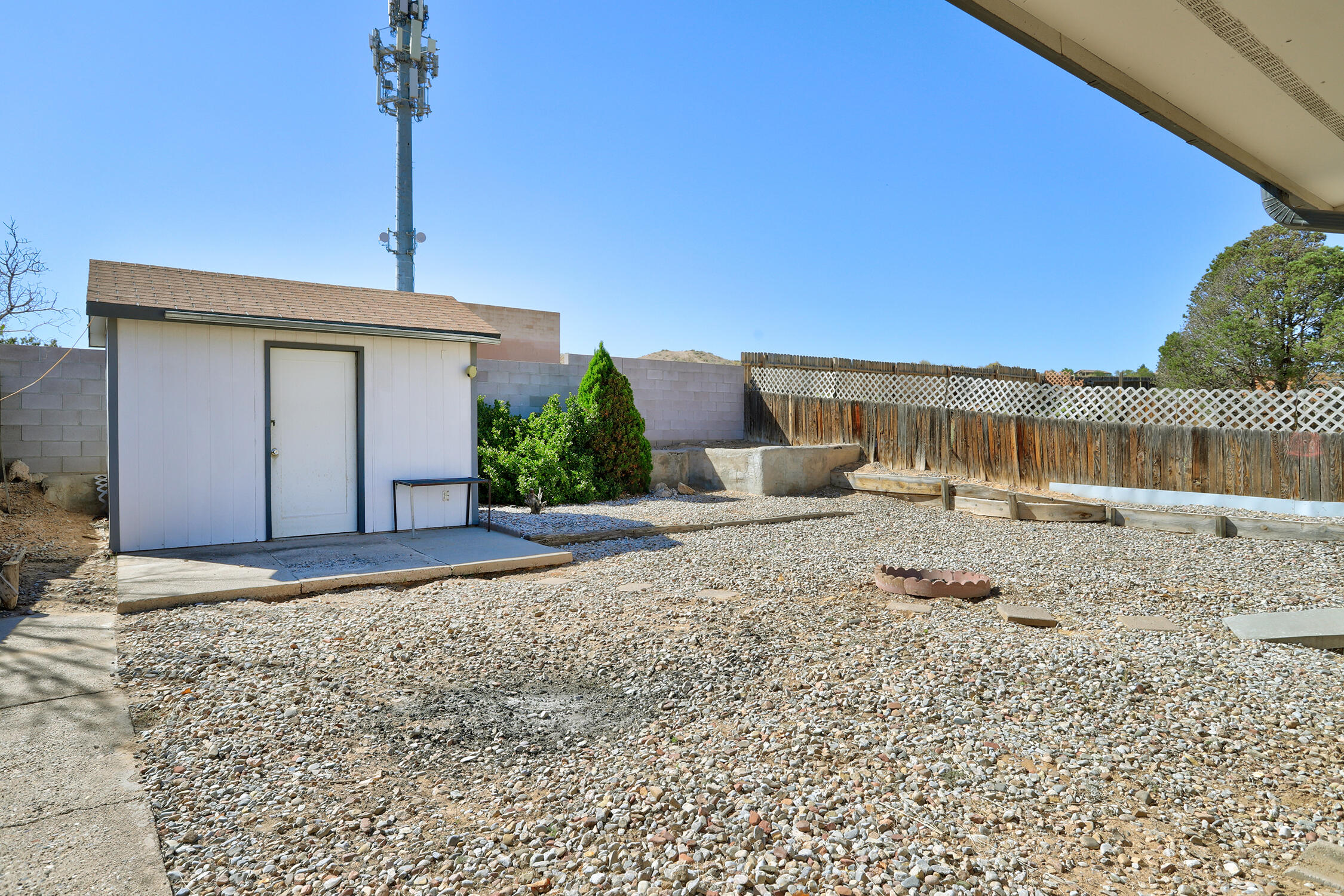 1888 Lee Loop, Rio Rancho, New Mexico image 7