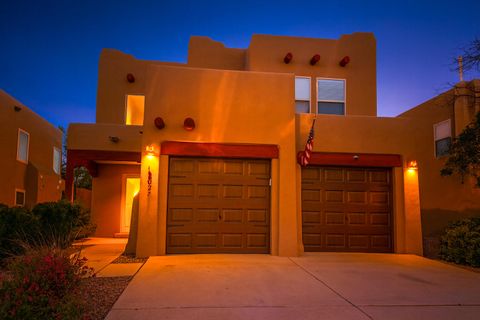 Photo of 10027 Vista Cantera Lane NW, Albuquerque, NM 87114 (MLS # 1093306)