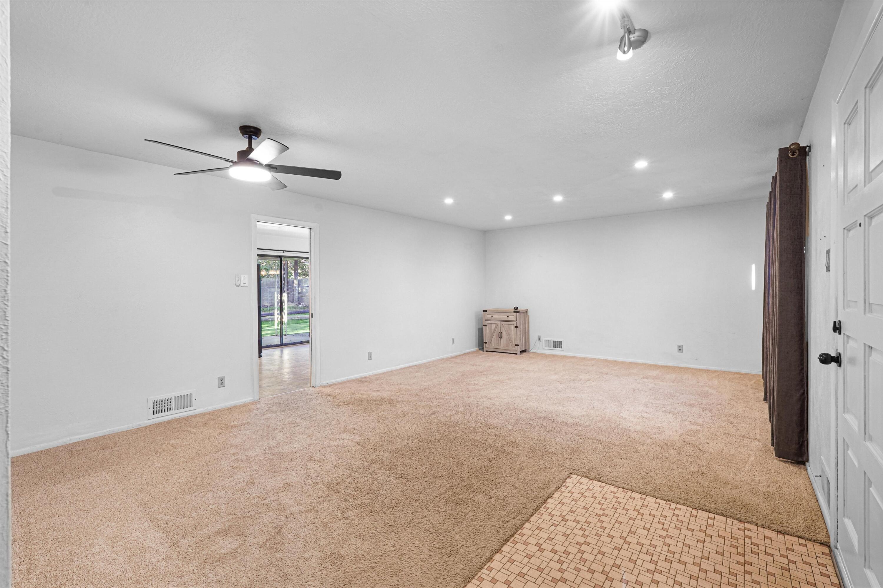 8423 Palo Duro Avenue NE