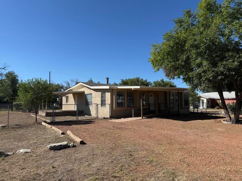Photo of 600 KATHERINE Street, Moriarty, NM 87035 (MLS # 1092234)