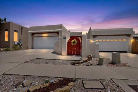 Photo of 5808 Tres Vistas Court NW, Albuquerque, NM 87120 (MLS # 1108324)