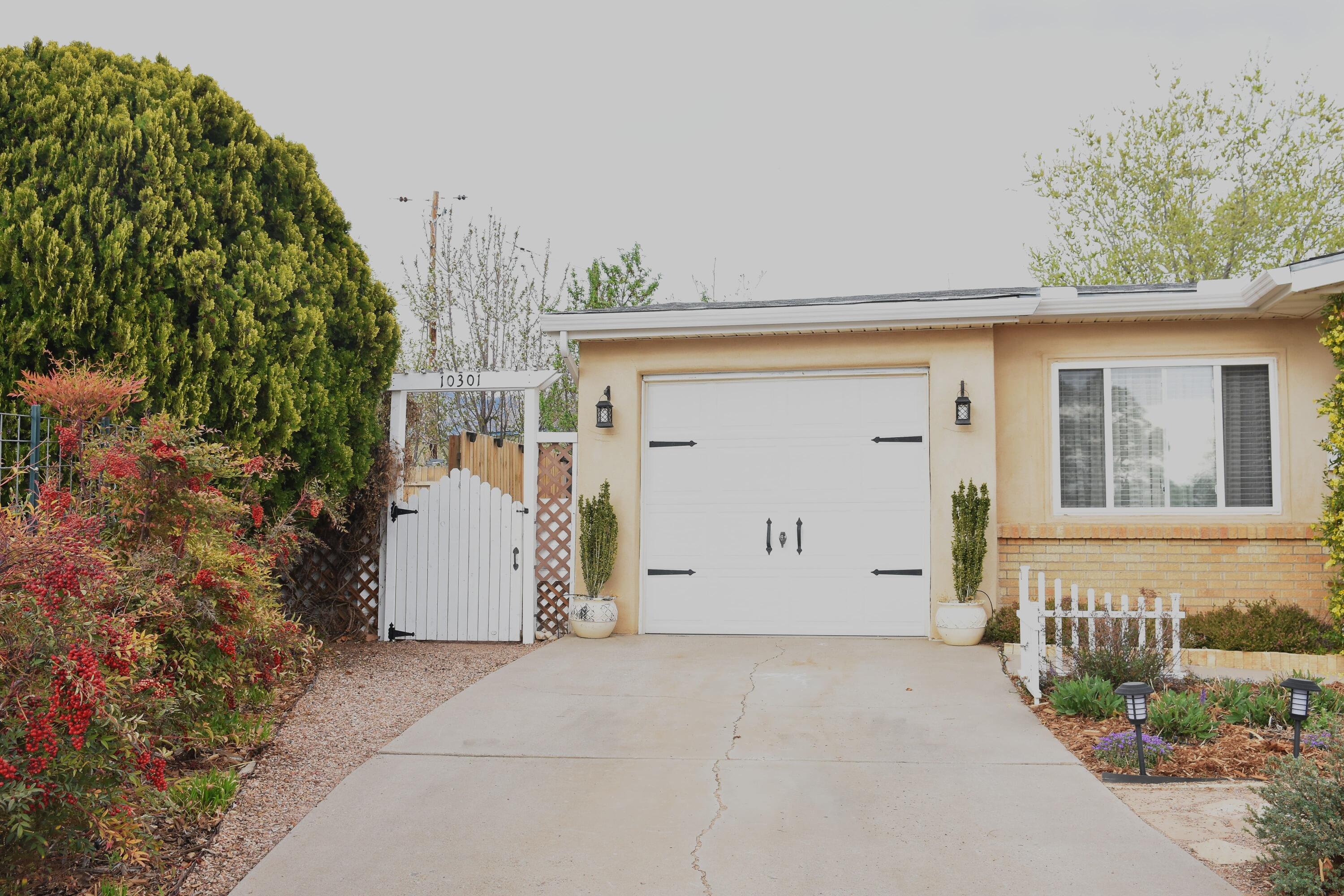 10301 Matthew Avenue NE