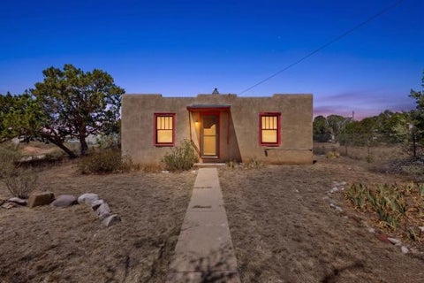 Photo of 401 N Corbett Avenue, Mountainair, NM 87036 (MLS # 1108420)