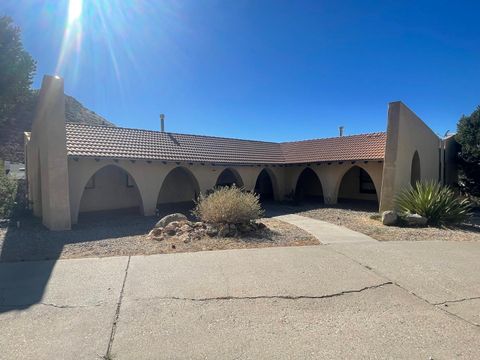 Photo of 13620 Cedarbrook Avenue NE, Albuquerque, NM 87111 (MLS # 1093277)