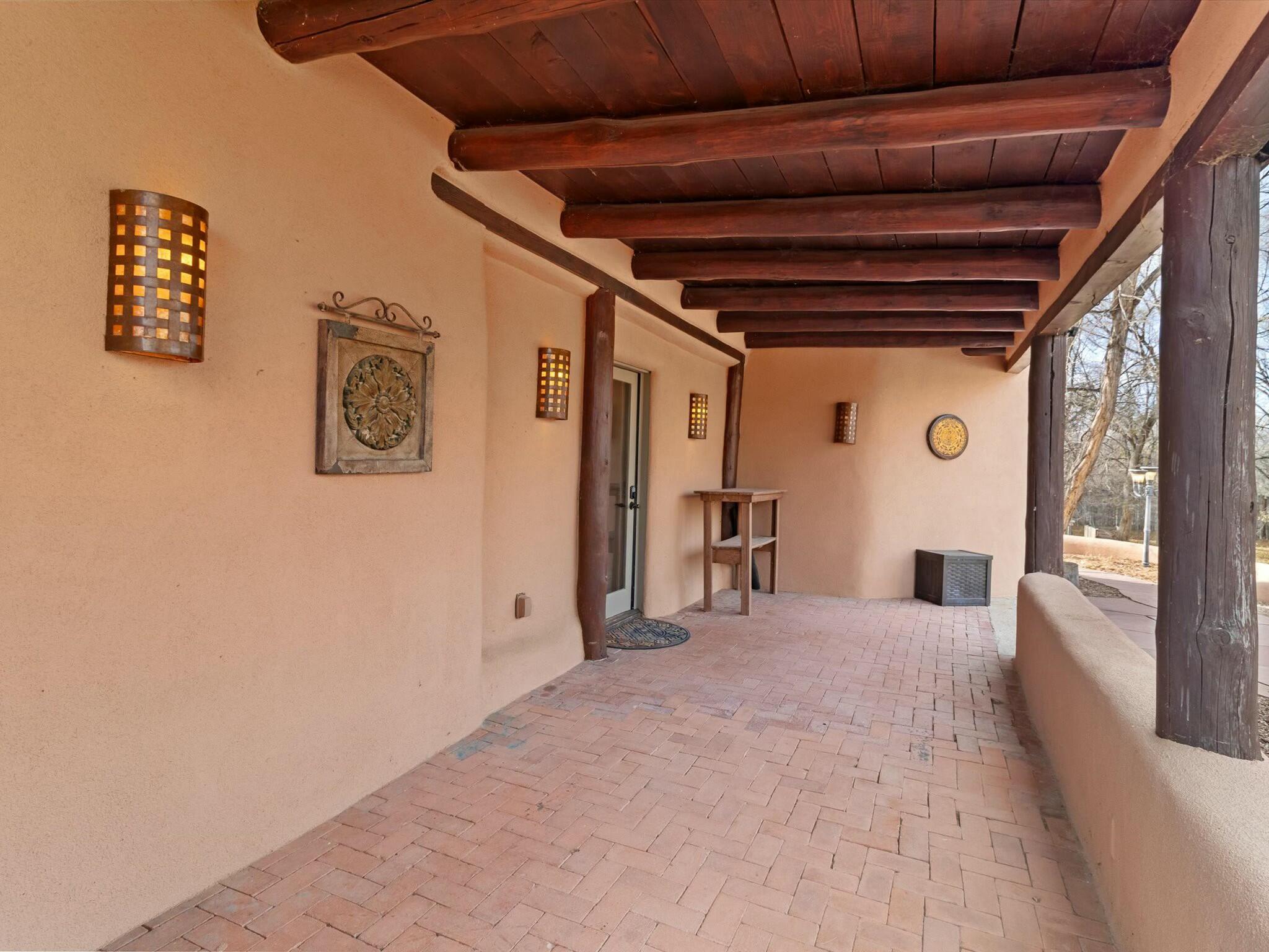 329 County Road 84, Santa Fe, New Mexico image 9