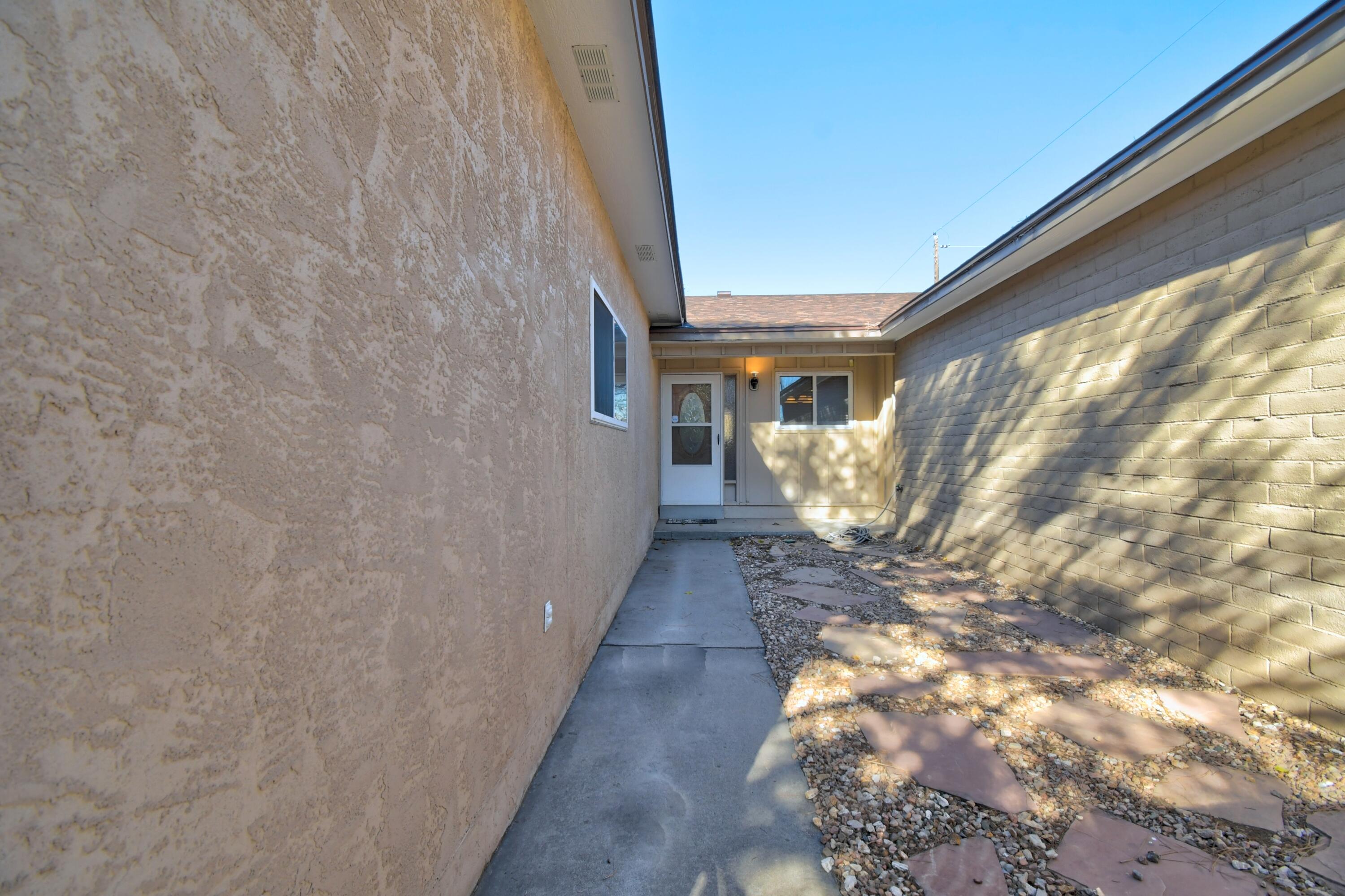 10401 Karen Avenue NE