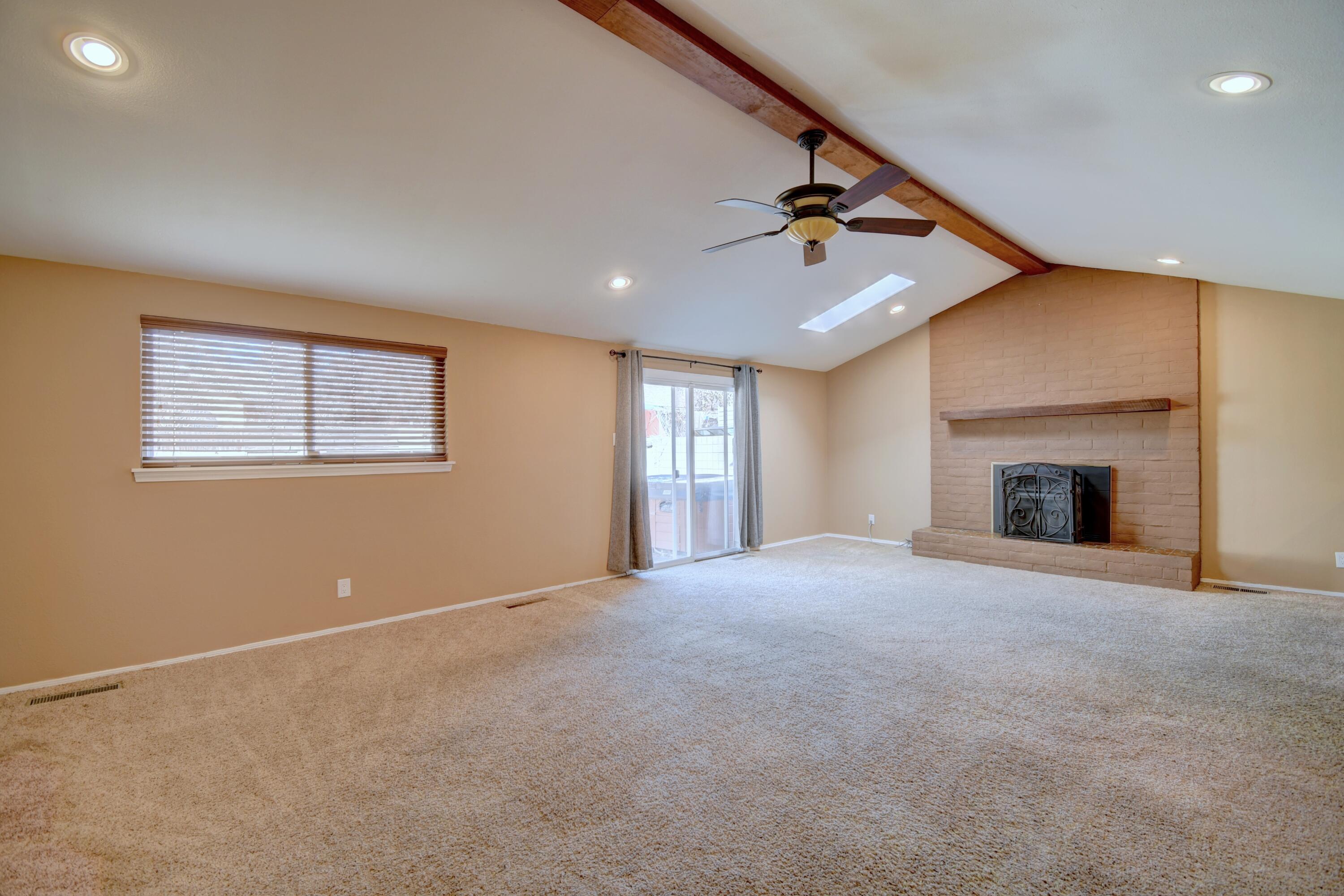 10401 Karen Avenue NE