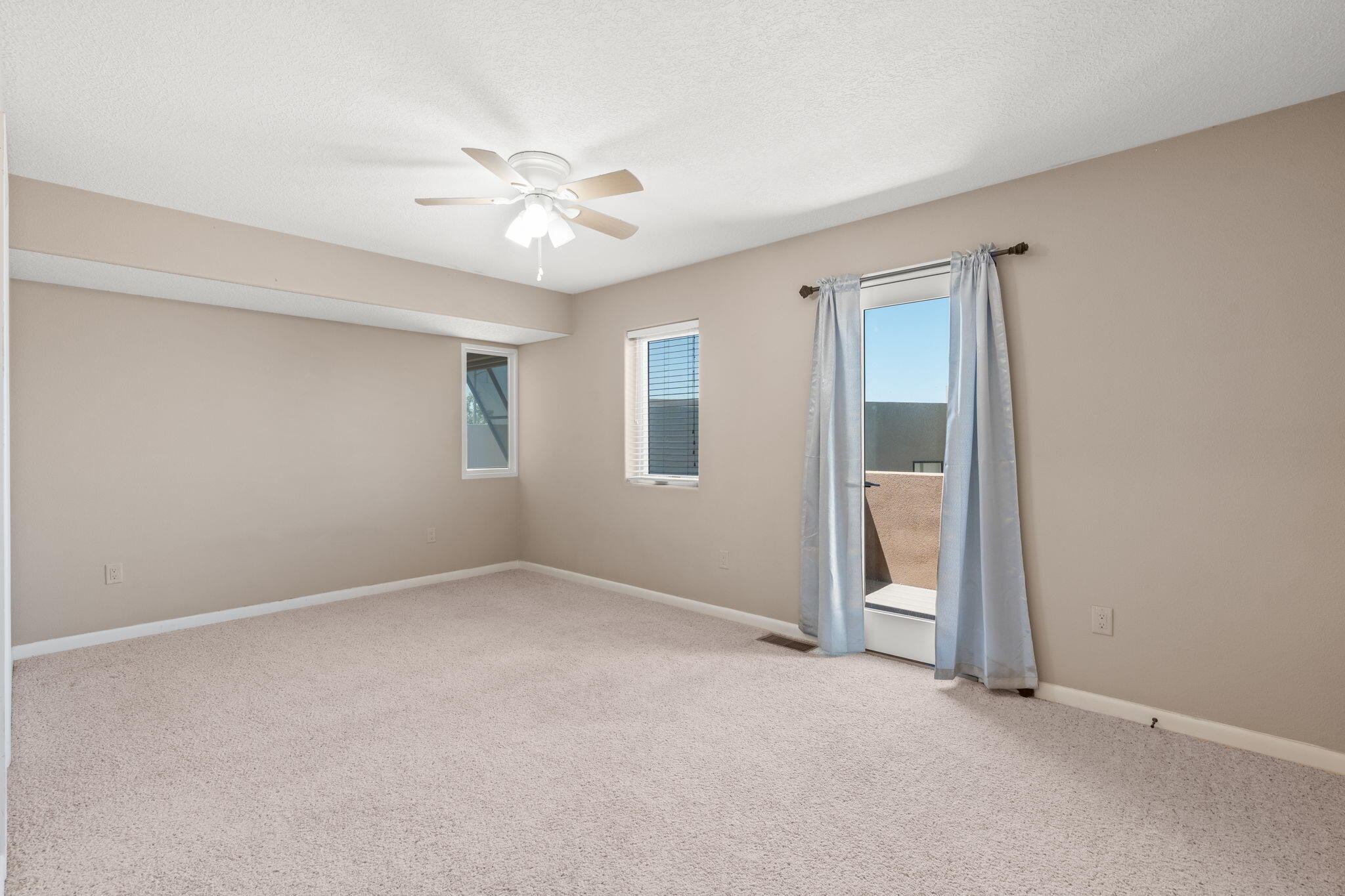 4505 Villa Loma Lane, Albuquerque, New Mexico image 23