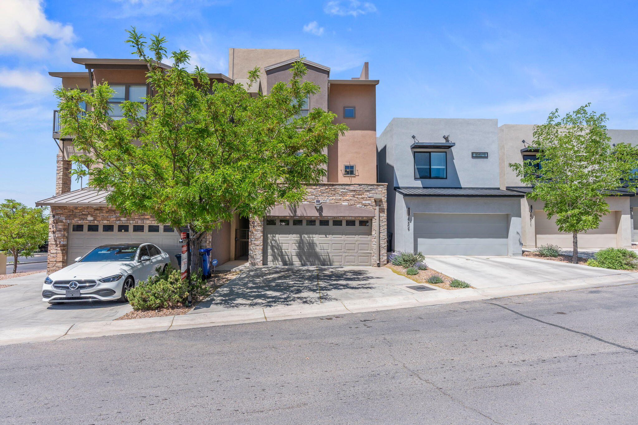 4505 Villa Loma Lane, Albuquerque, New Mexico image 2