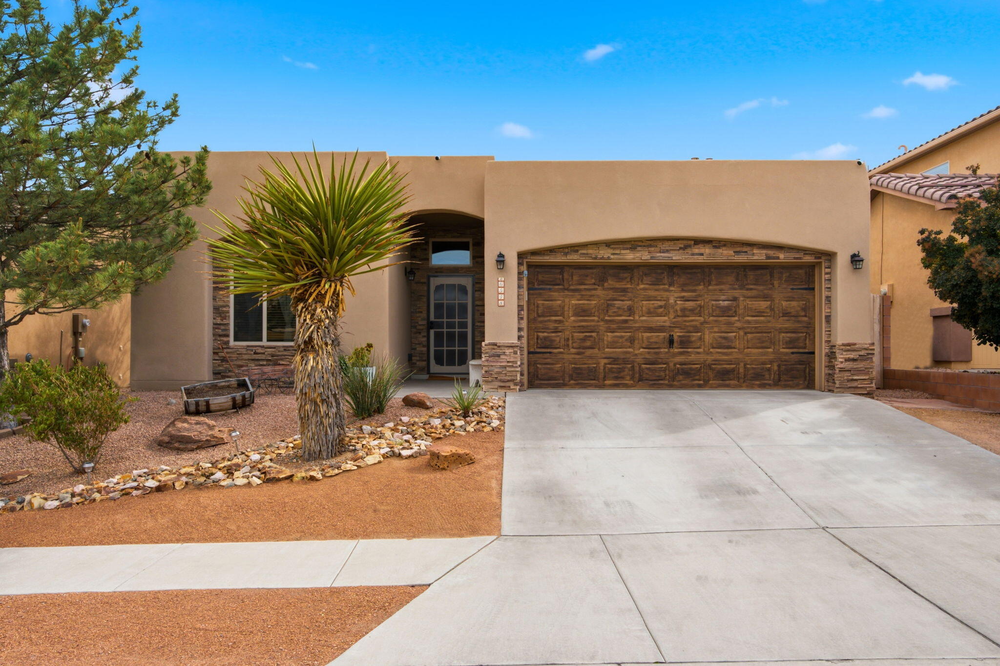 6548 Cliff Dweller Road NW